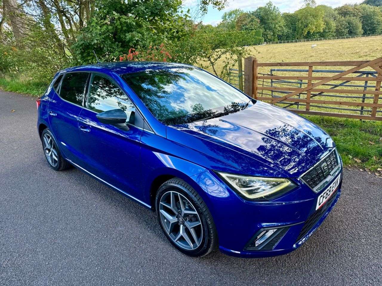 A 2020 SEAT IBIZA 1.0 TSI XCELLENCE Hatchback 5dr Petrol Manual Euro 6 (s/s) GPF (95 ps) + SE A 2020 SEAT IBIZA 1.0 TSI XCELLENCE Hatchback 5dr Petrol Manual Euro 6 (s/s) GPF (95 ps) + SE