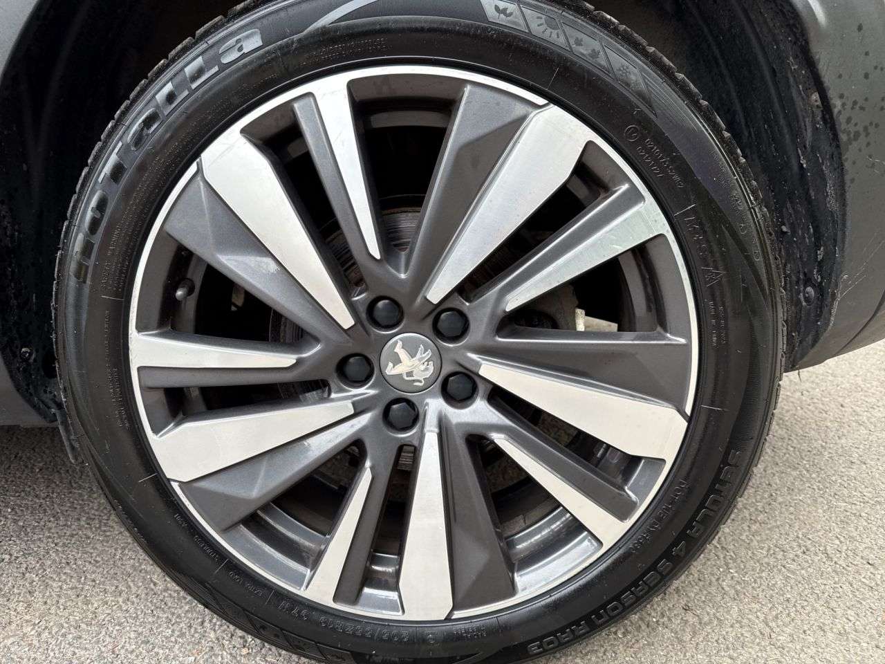 2020 PEUGEOT 3008 2020 PEUGEOT 3008