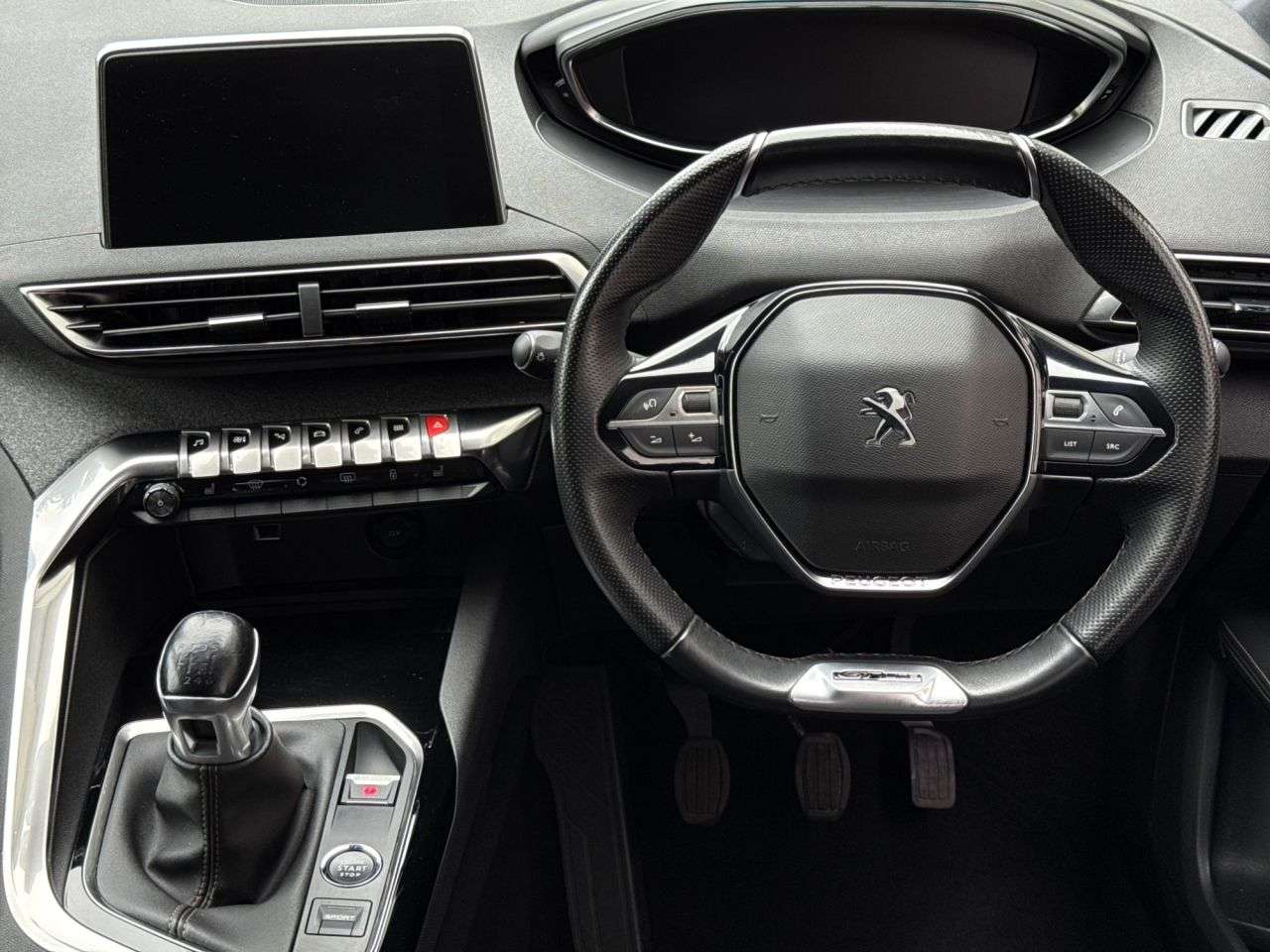 2020 PEUGEOT 3008 2020 PEUGEOT 3008