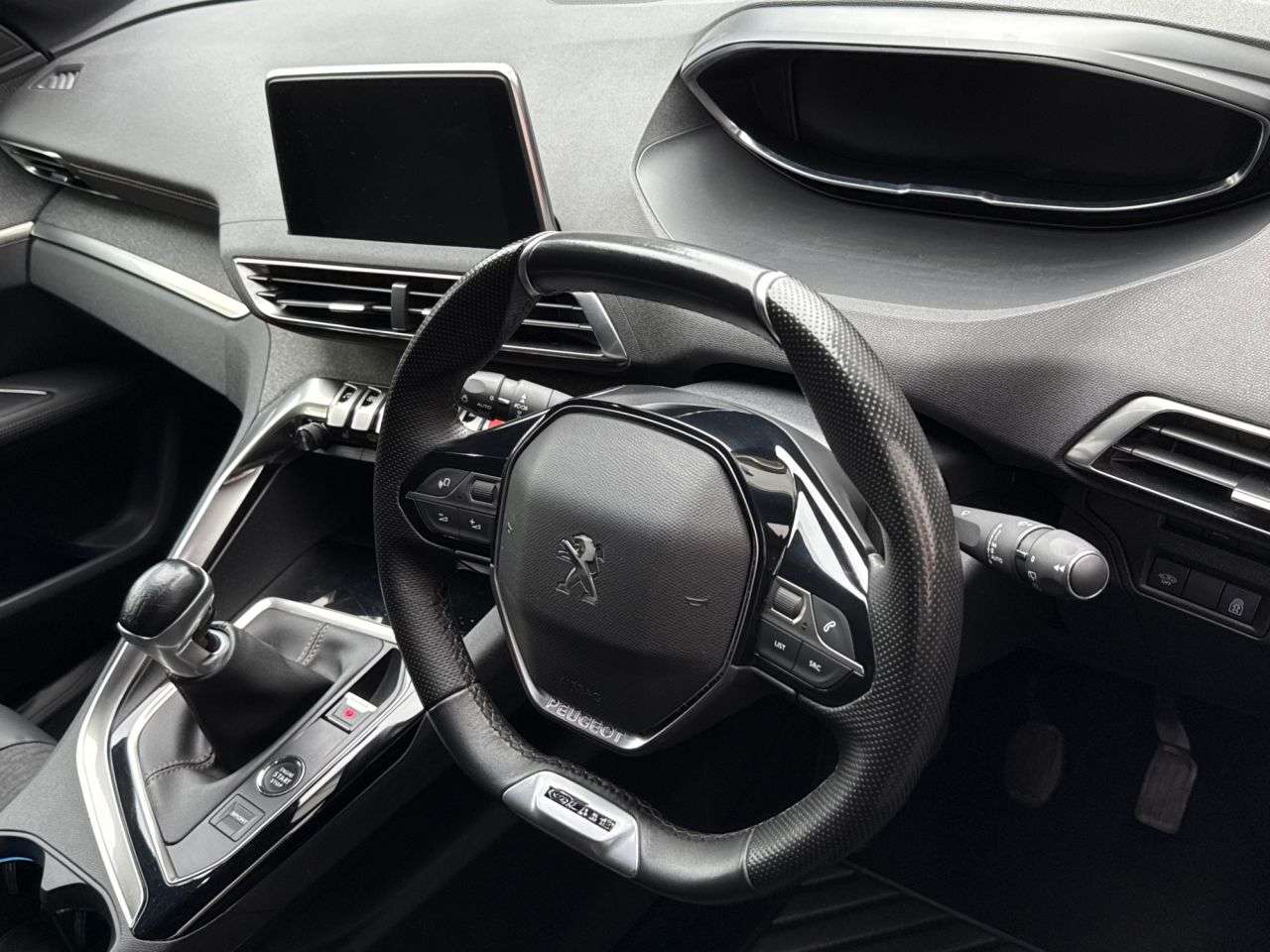 2020 PEUGEOT 3008 2020 PEUGEOT 3008