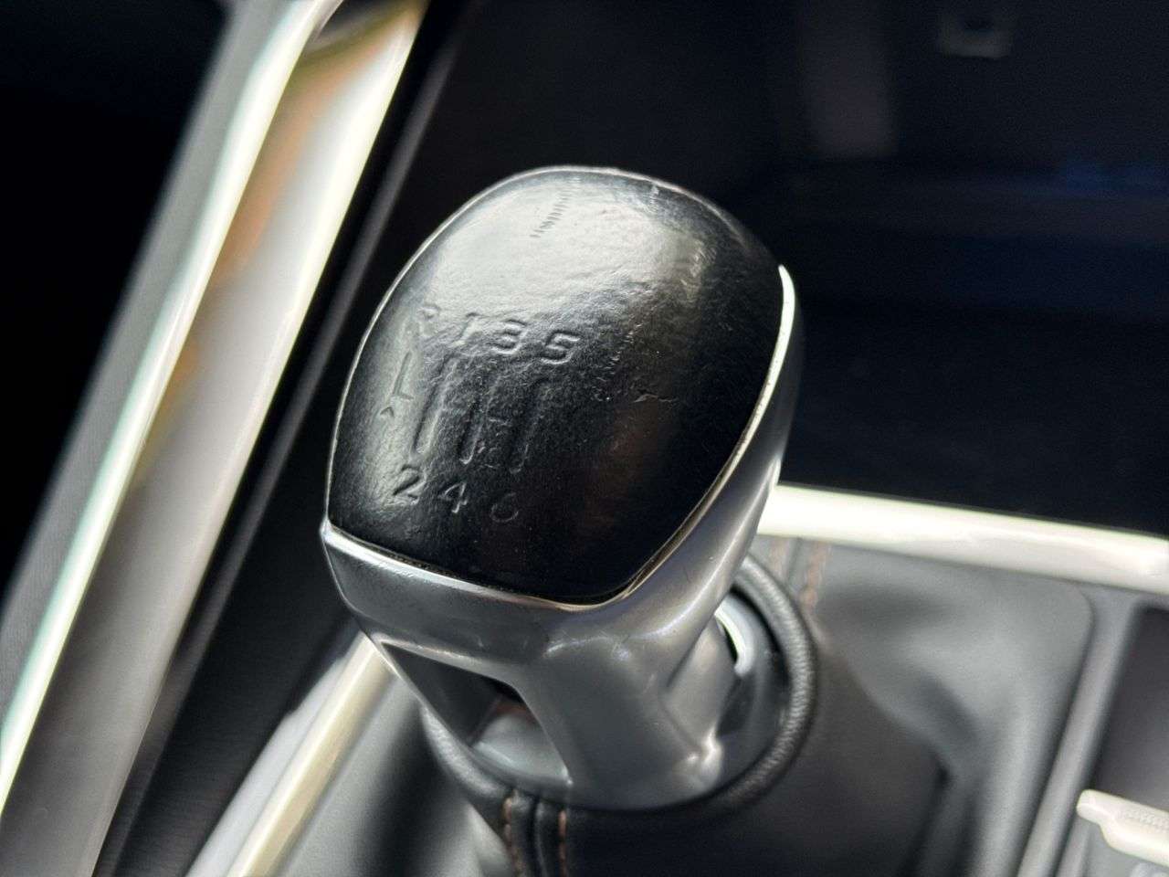 2020 PEUGEOT 3008 2020 PEUGEOT 3008