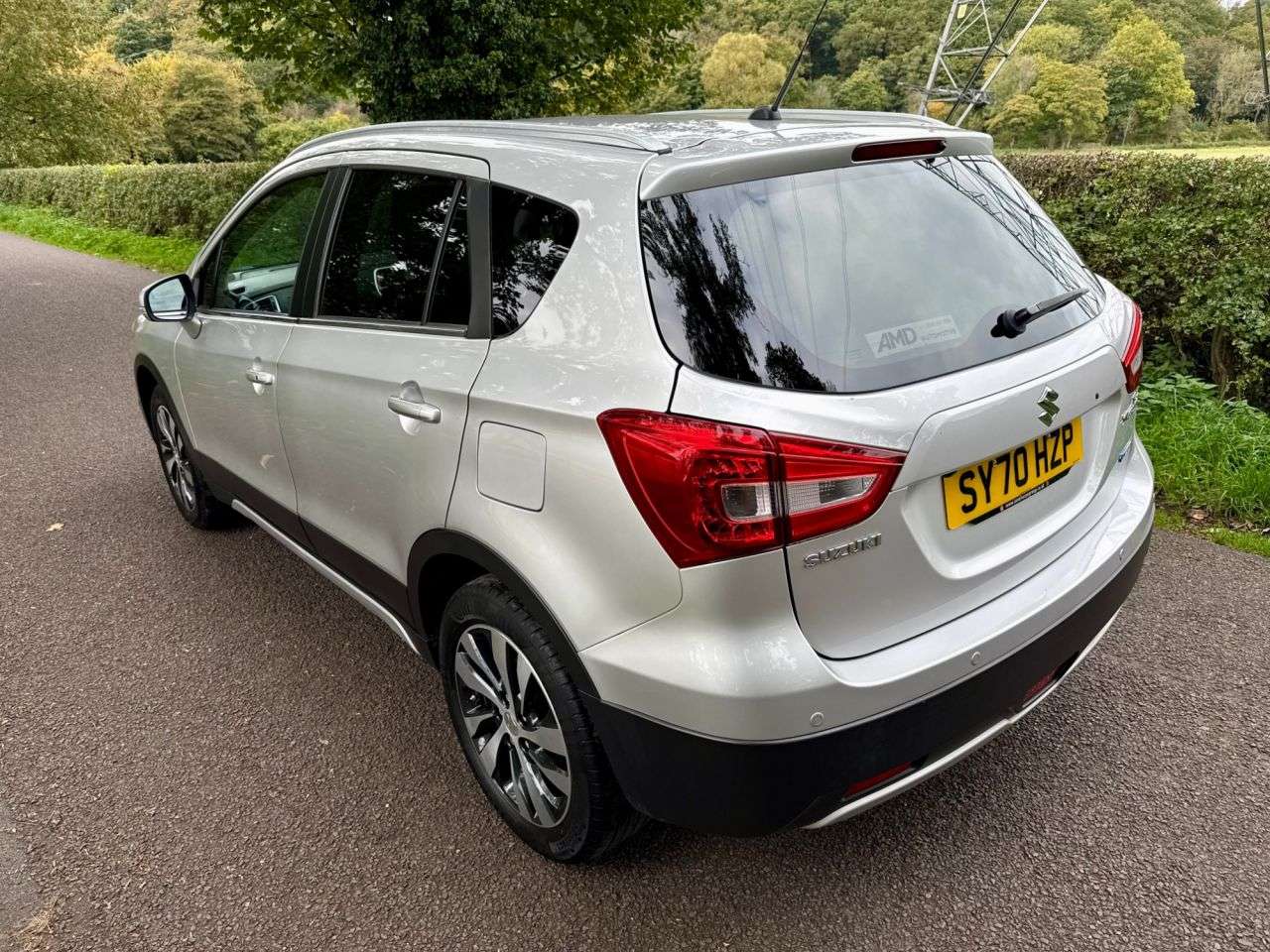 A 2020 SUZUKI SX4 S-CROSS 1.4 Boosterjet MHEV SZ-T SUV 5dr Petrol Hybrid Manual Euro 6 (s/s) (129 ps) A 2020 SUZUKI SX4 S-CROSS 1.4 Boosterjet MHEV SZ-T SUV 5dr Petrol Hybrid Manual Euro 6 (s/s) (129 ps)