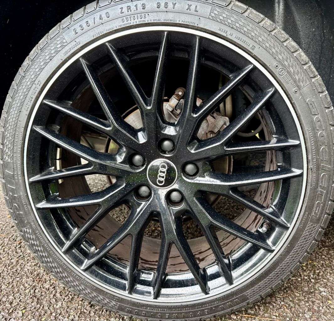 2020 AUDI Q2 2020 AUDI Q2