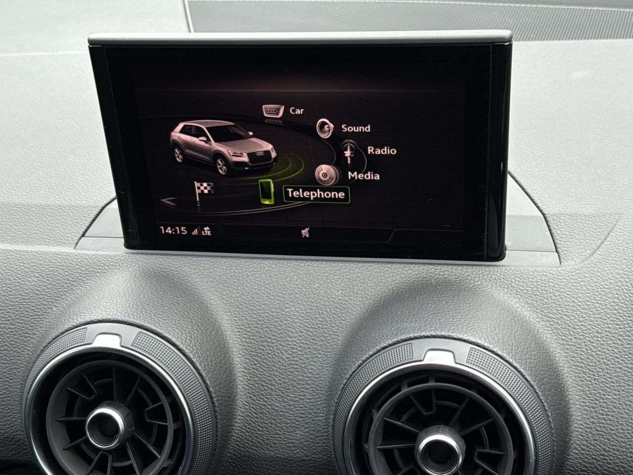 2020 AUDI Q2 2020 AUDI Q2