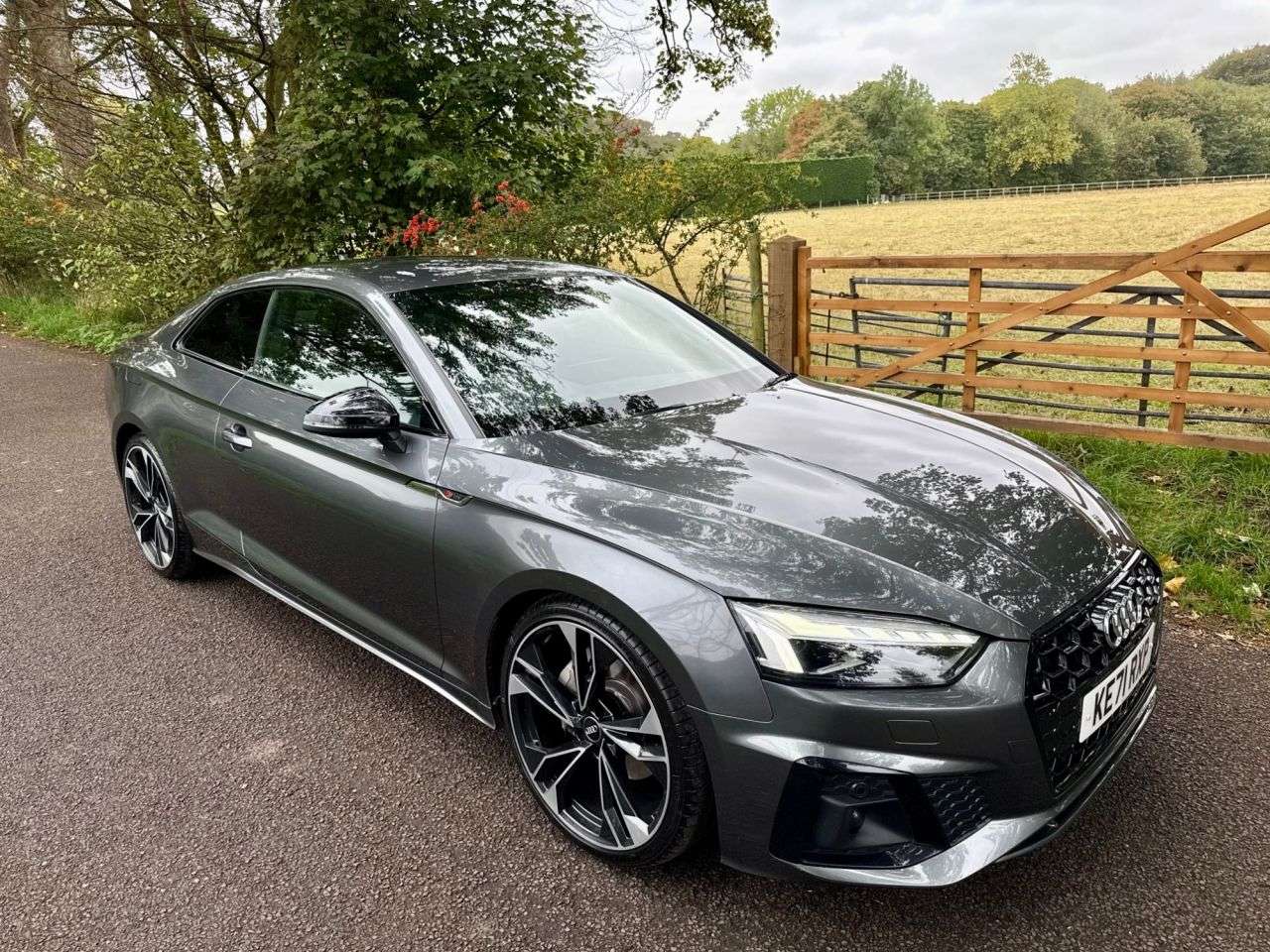 A 2021 AUDI A5 2.0 TFSI 40 Edition 1 Coupe 2dr Petrol S Tronic Euro 6 (s/s) (204 ps) + SER A 2021 AUDI A5 2.0 TFSI 40 Edition 1 Coupe 2dr Petrol S Tronic Euro 6 (s/s) (204 ps) + SER