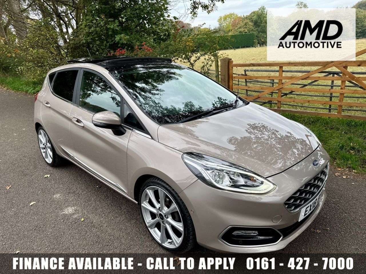 A 2018 FORD FIESTA 1.0T EcoBoost Vignale Hatchback 5dr Petrol Manual Euro 6 (s/s) (140 ps) + S A 2018 FORD FIESTA 1.0T EcoBoost Vignale Hatchback 5dr Petrol Manual Euro 6 (s/s) (140 ps) + S