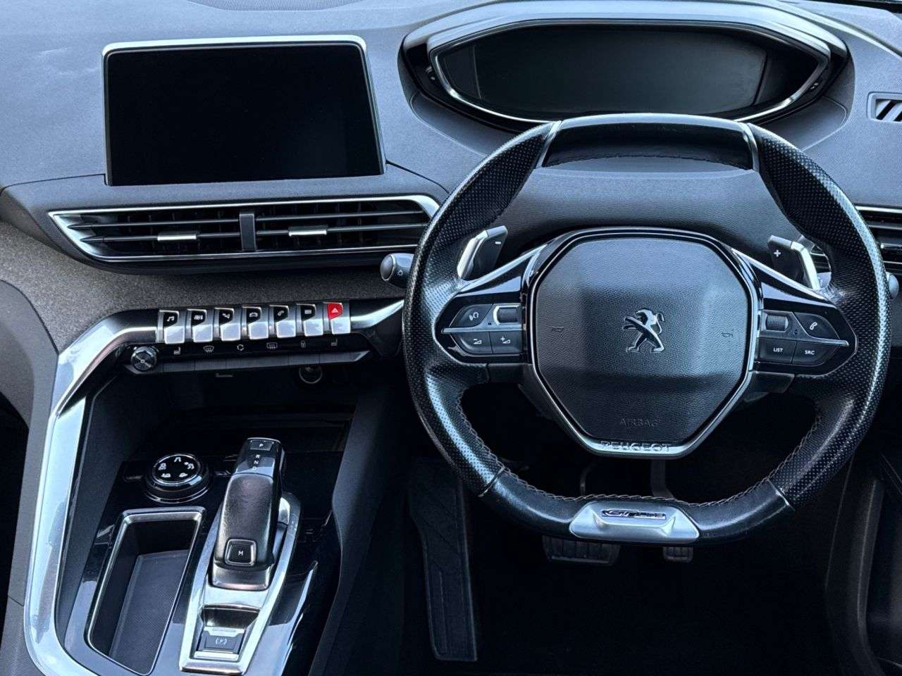 2020 PEUGEOT 5008 2020 PEUGEOT 5008