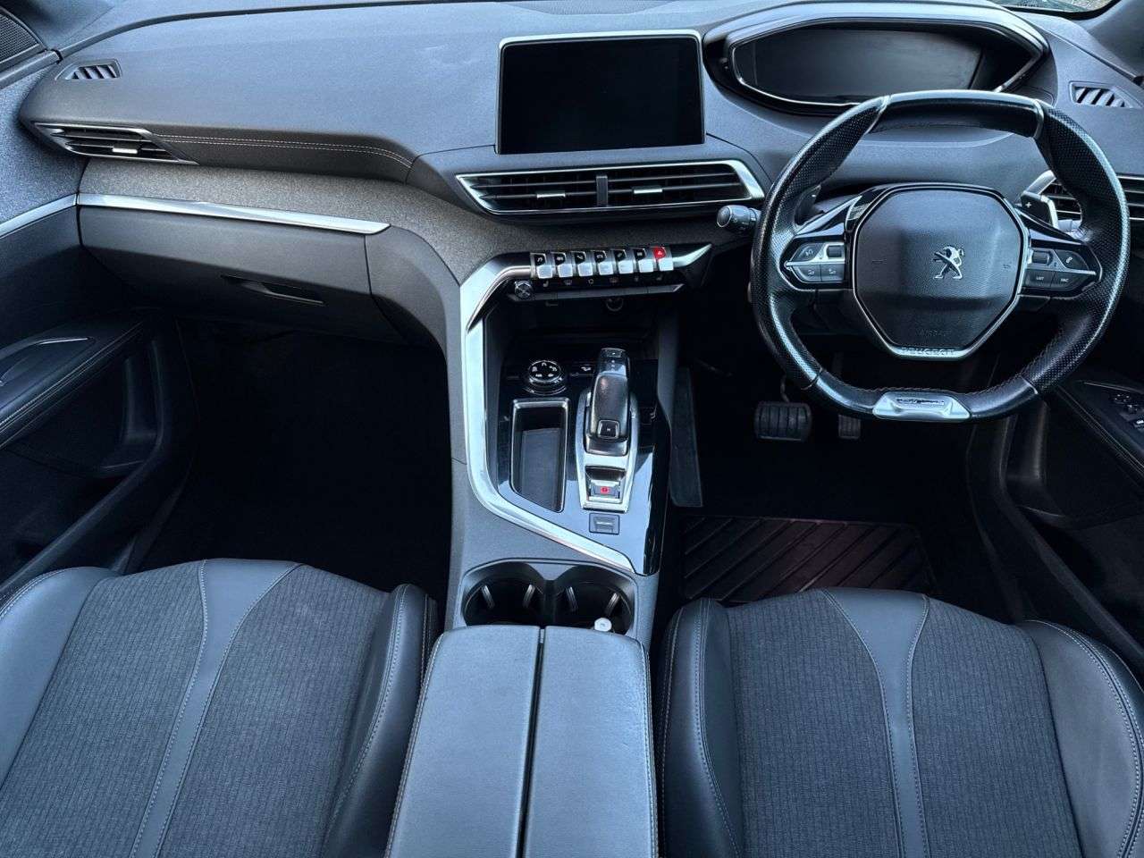 2020 PEUGEOT 5008 2020 PEUGEOT 5008