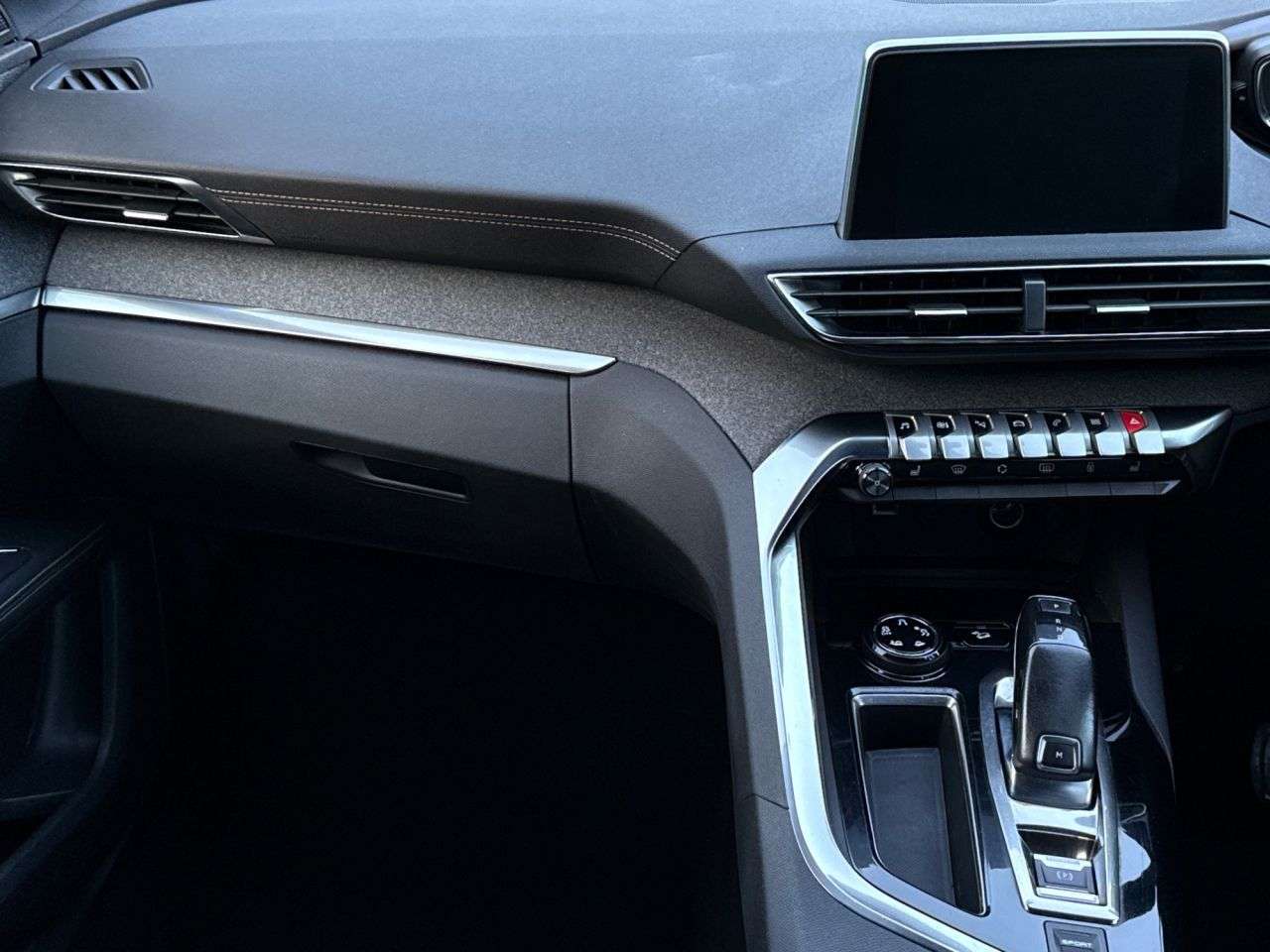 2020 PEUGEOT 5008 2020 PEUGEOT 5008