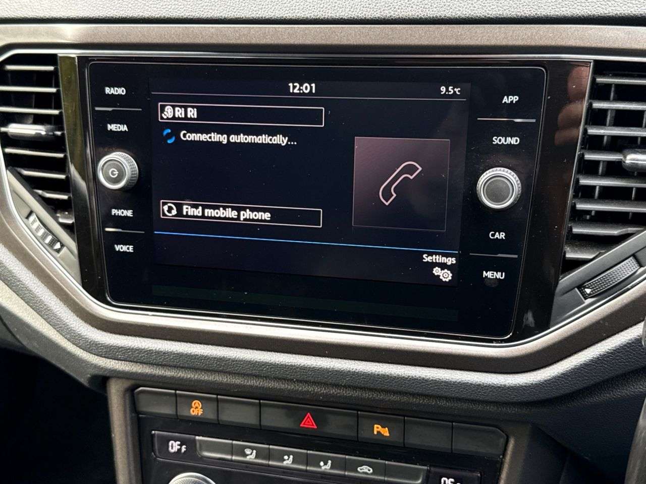 2019 VOLKSWAGEN T-ROC 2019 VOLKSWAGEN T-ROC