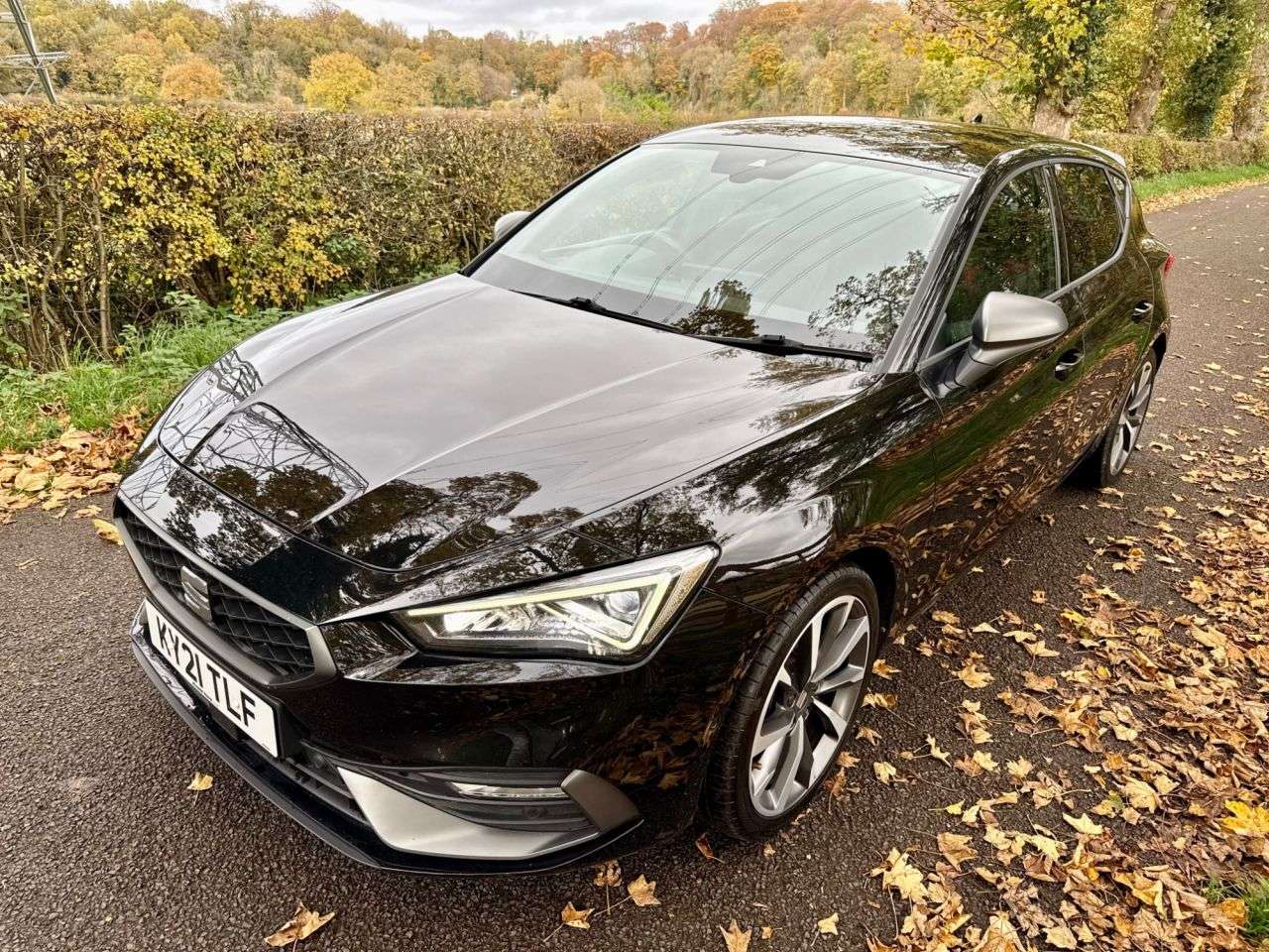 A 2021 SEAT LEON 1.5 TSI EVO FR Sport Hatchback 5dr Petrol Manual Euro 6 (s/s) (150 ps) + SE A 2021 SEAT LEON 1.5 TSI EVO FR Sport Hatchback 5dr Petrol Manual Euro 6 (s/s) (150 ps) + SE