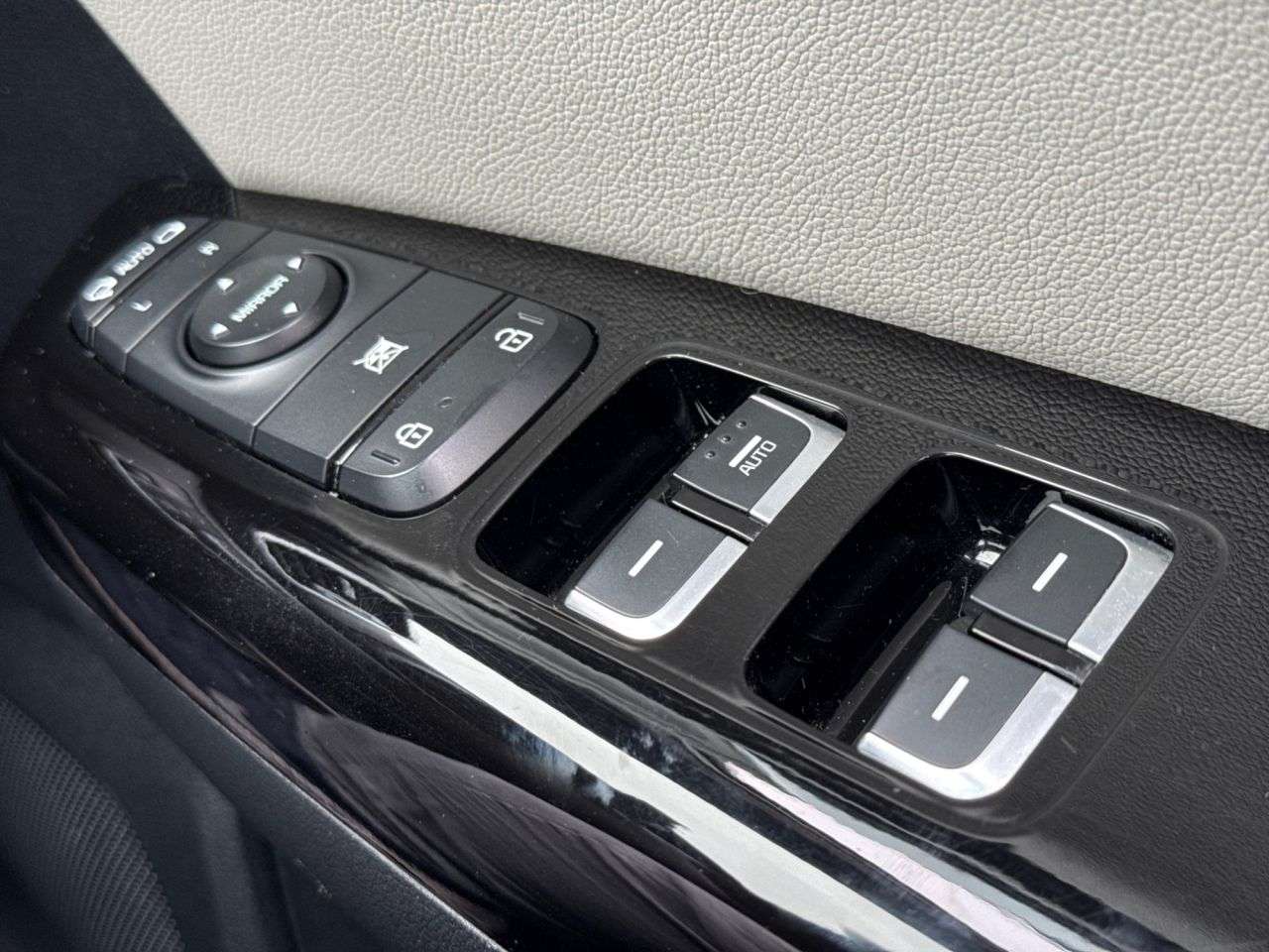 2021 KIA SPORTAGE 2021 KIA SPORTAGE