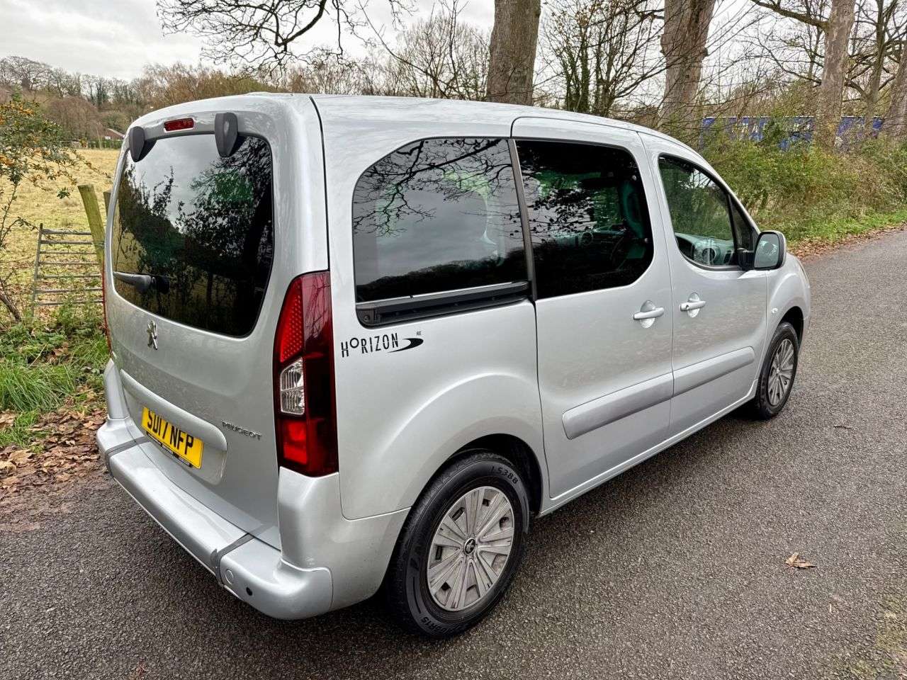 2017 PEUGEOT PARTNER 2017 PEUGEOT PARTNER