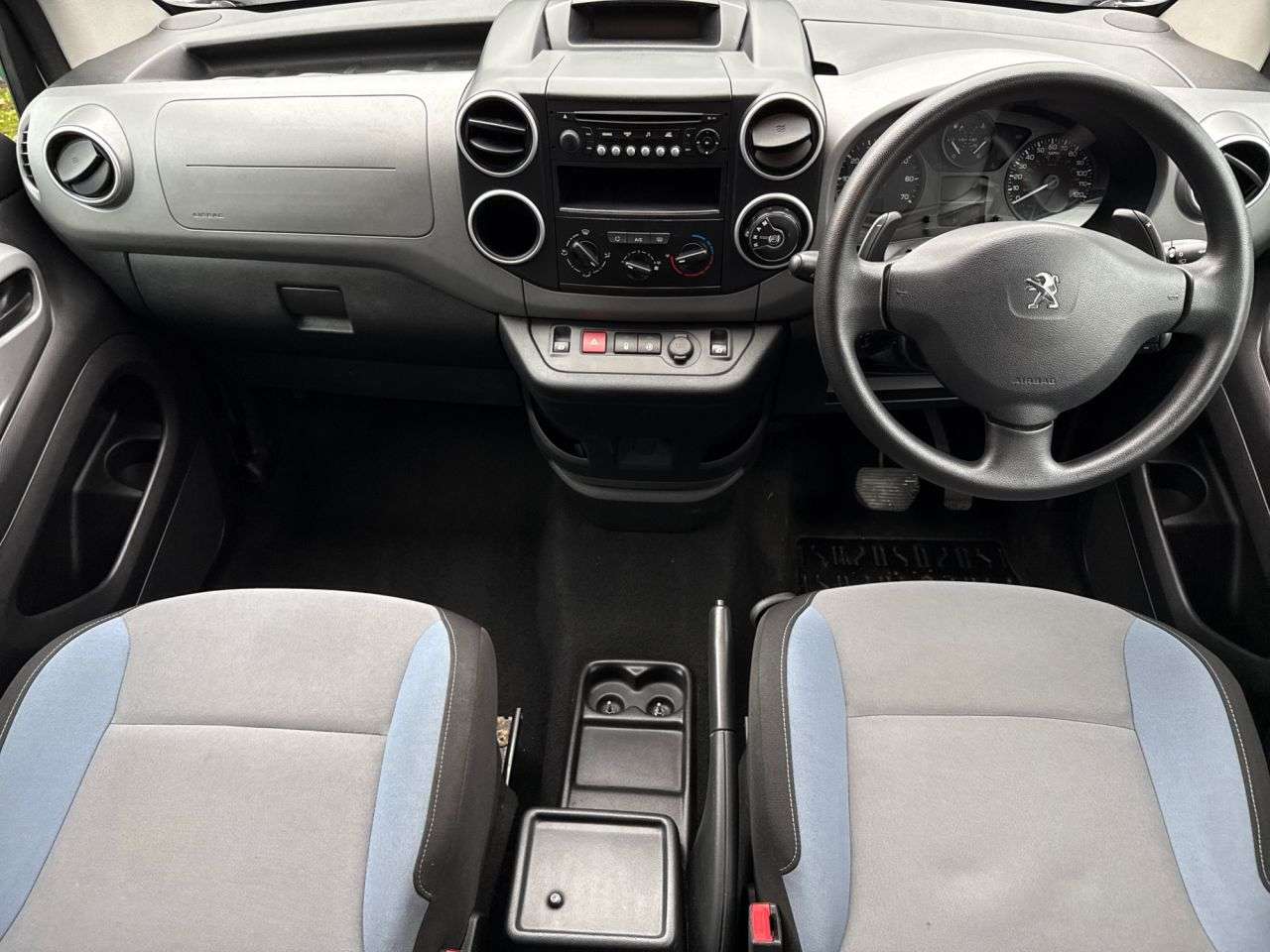 2017 PEUGEOT PARTNER 2017 PEUGEOT PARTNER