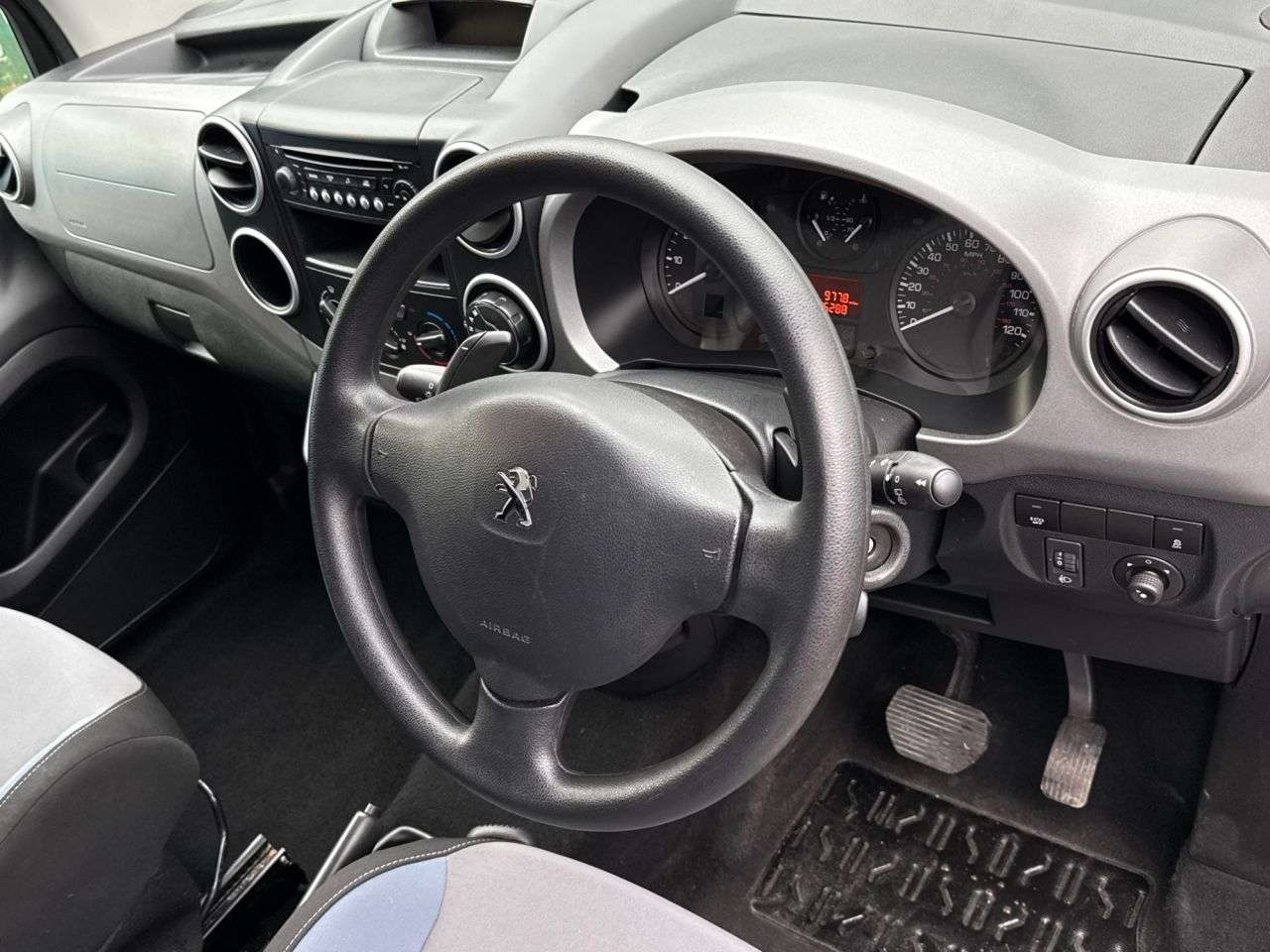 2017 PEUGEOT PARTNER 2017 PEUGEOT PARTNER