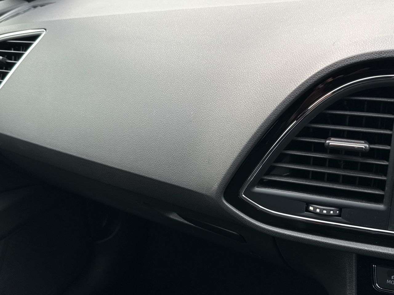 2020 SEAT LEON 2020 SEAT LEON