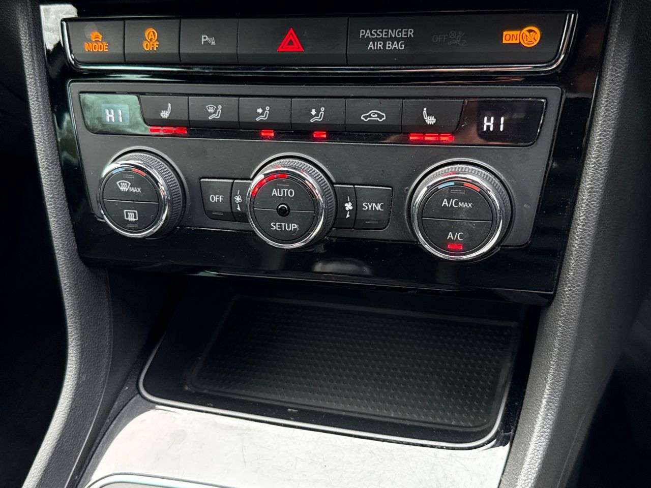 2020 SEAT LEON 2020 SEAT LEON