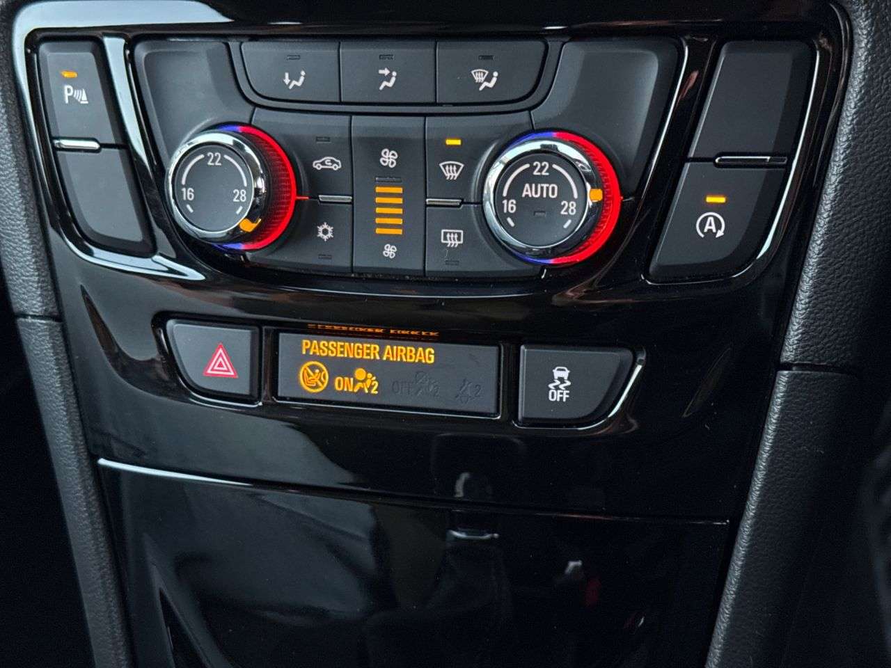 2017 VAUXHALL MOKKA X 2017 VAUXHALL MOKKA X