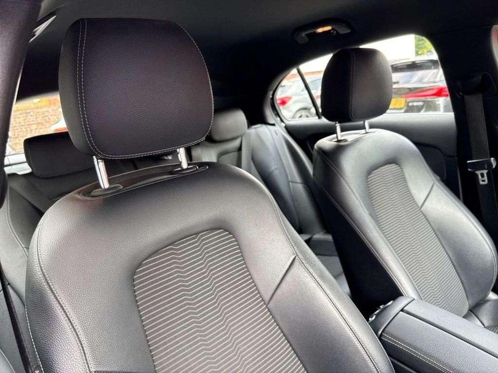 2018 MERCEDES-BENZ A-CLASS 2018 MERCEDES-BENZ A-CLASS