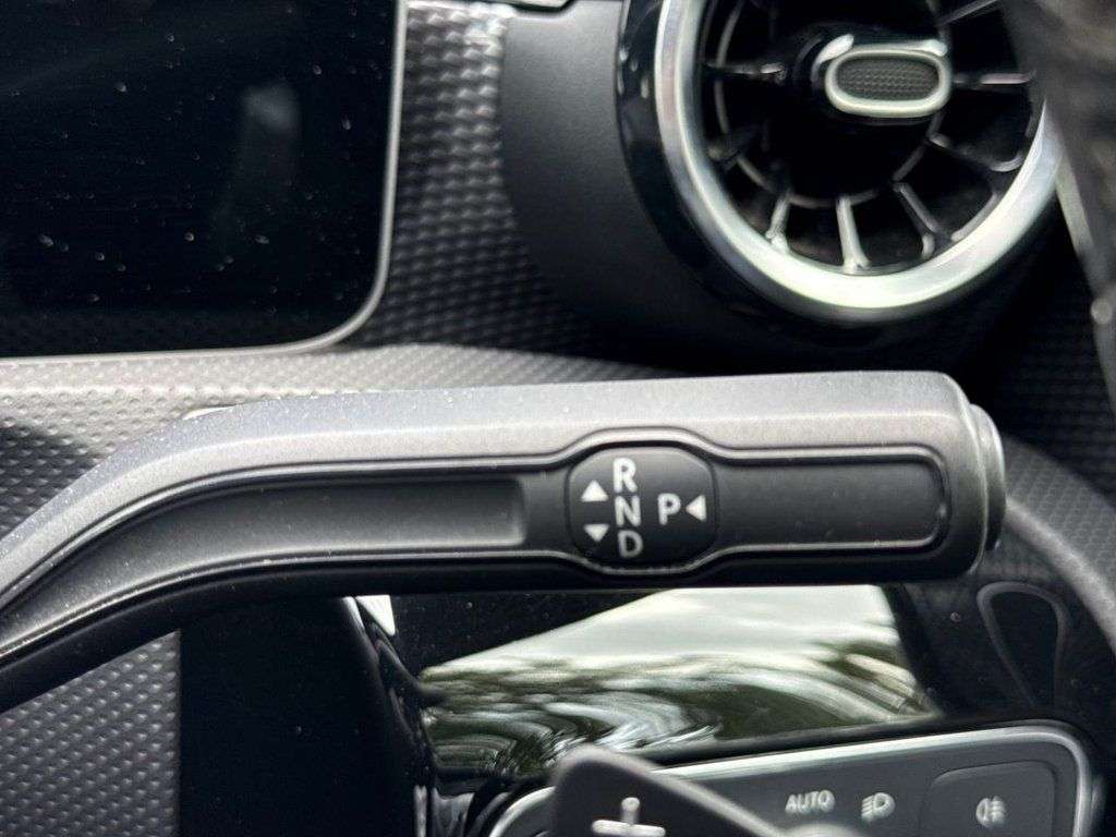 2018 MERCEDES-BENZ A-CLASS 2018 MERCEDES-BENZ A-CLASS