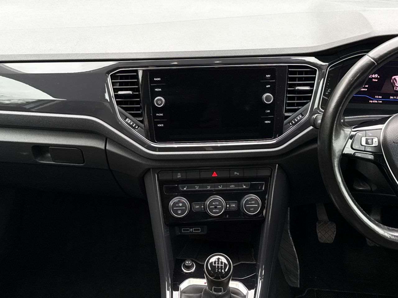 2018 VOLKSWAGEN T-ROC 2018 VOLKSWAGEN T-ROC