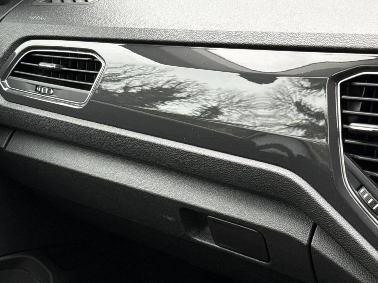 2018 VOLKSWAGEN T-ROC 2018 VOLKSWAGEN T-ROC