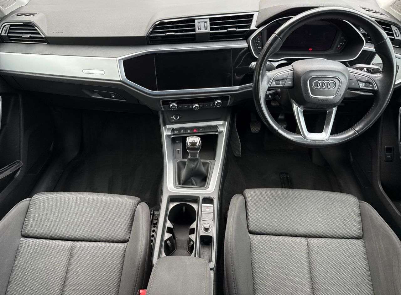 2019 AUDI Q3 2019 AUDI Q3