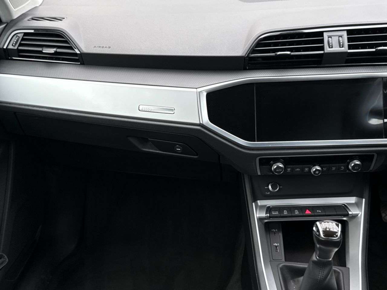 2019 AUDI Q3 2019 AUDI Q3