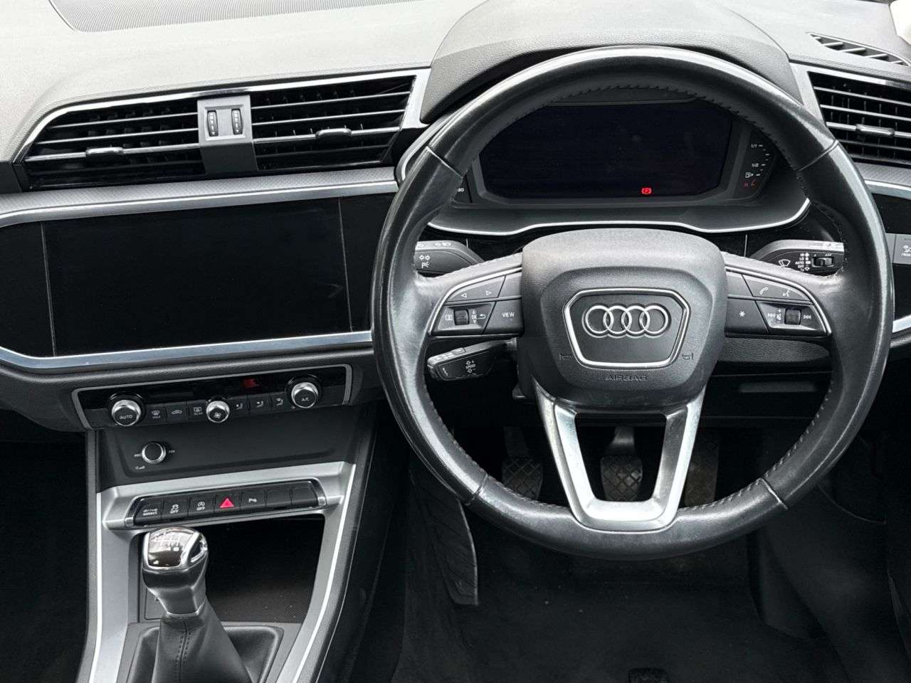 2019 AUDI Q3 2019 AUDI Q3