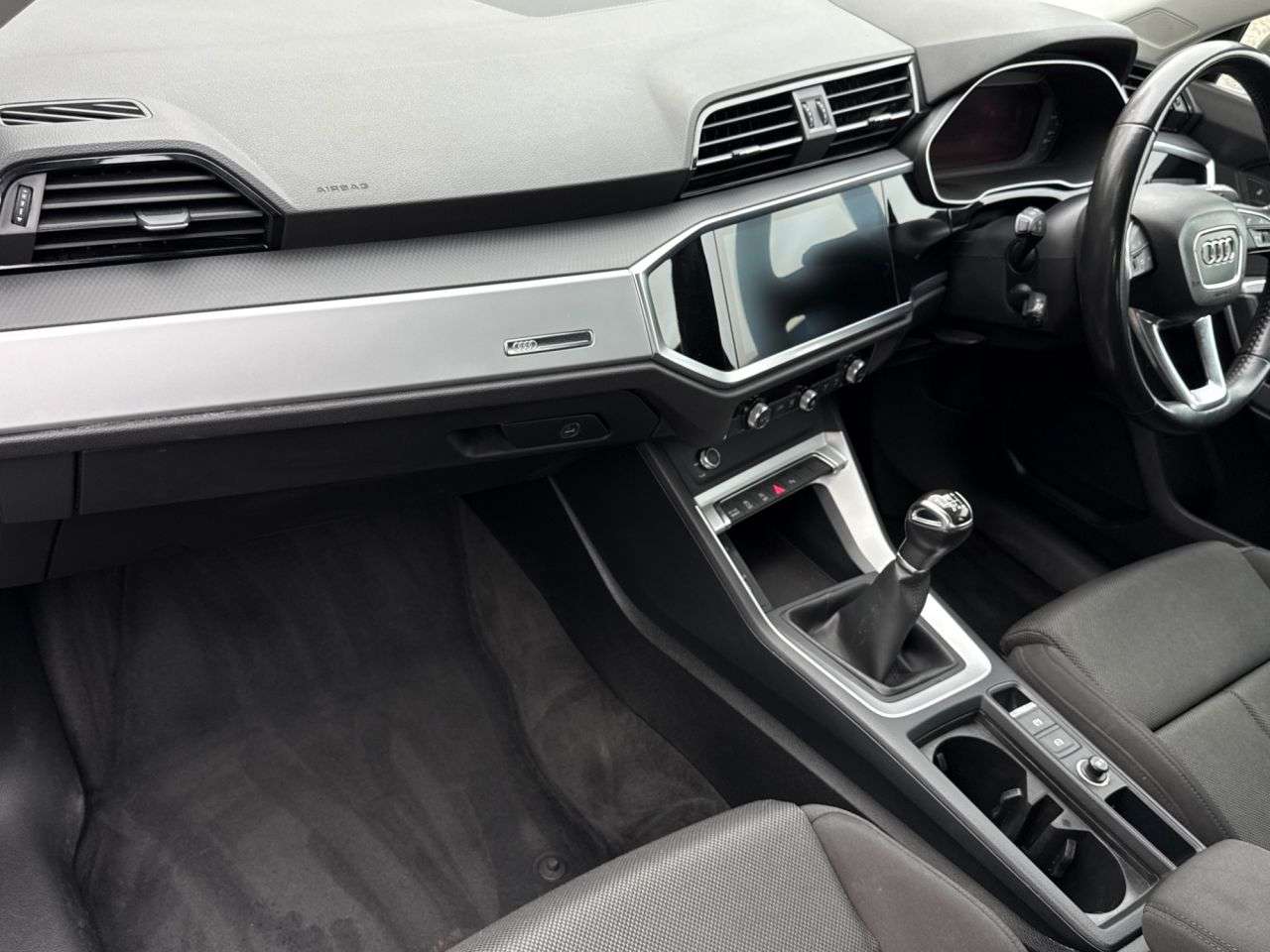 2019 AUDI Q3 2019 AUDI Q3