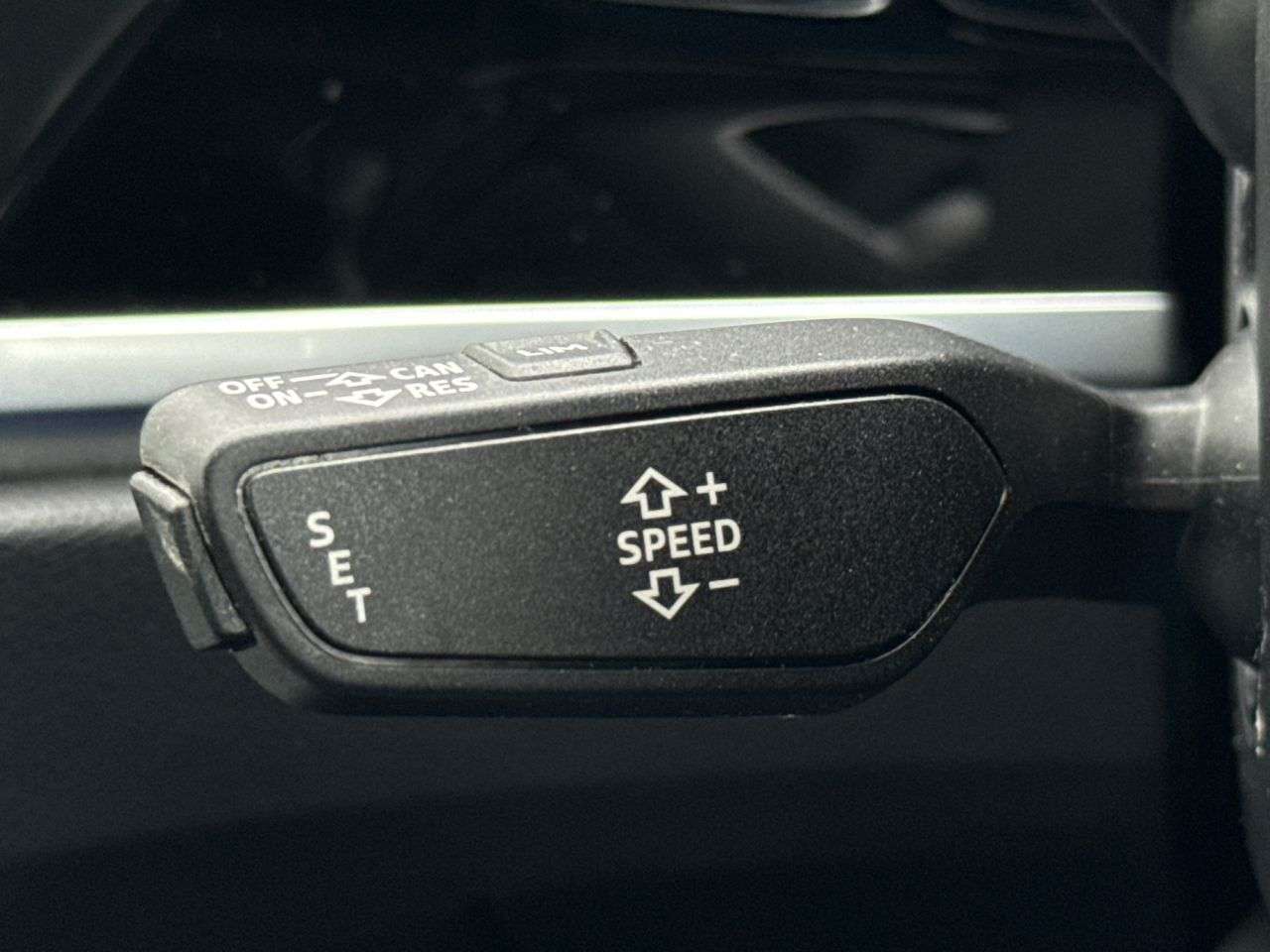 2019 AUDI Q3 2019 AUDI Q3