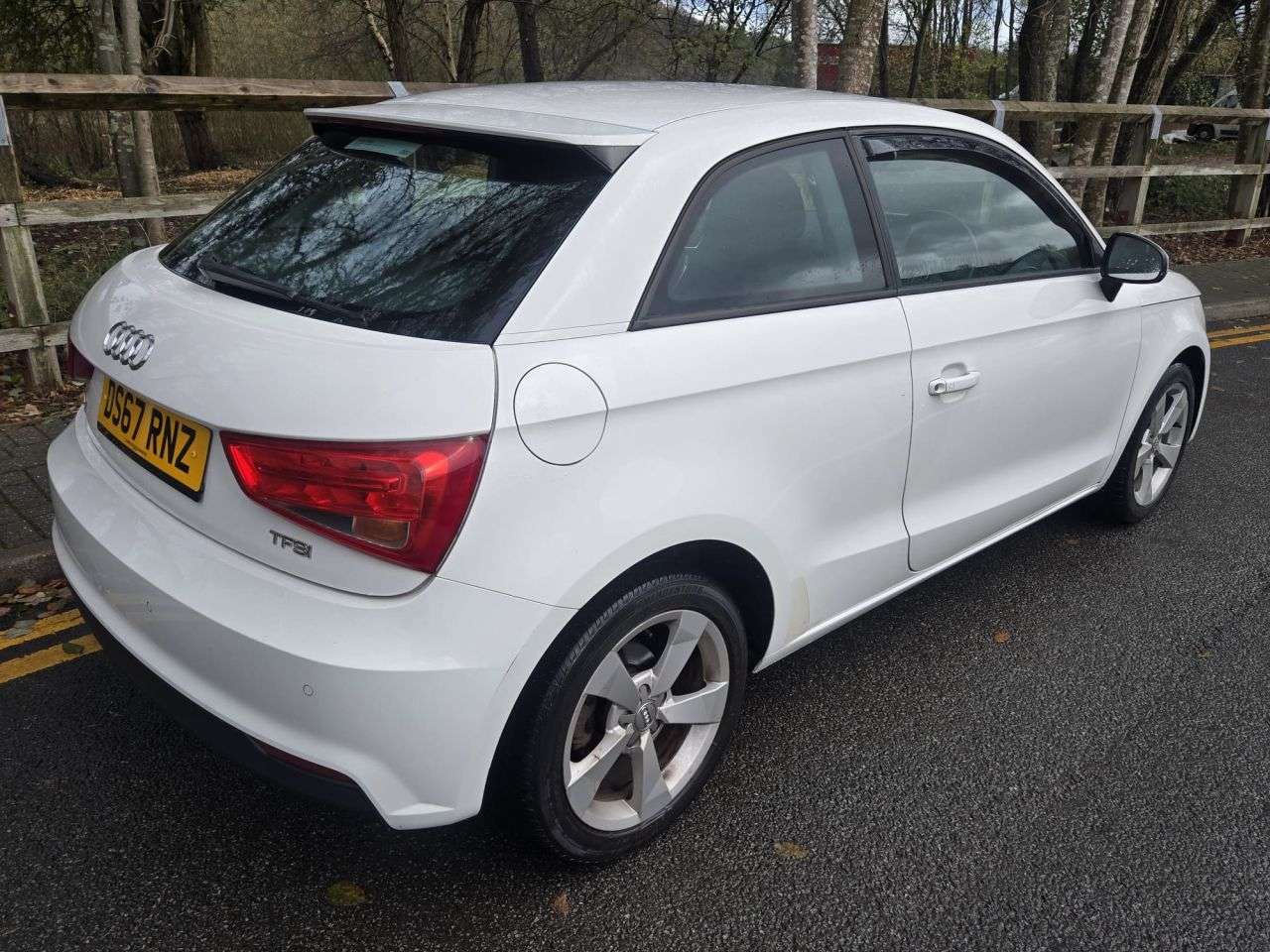 2017 AUDI A1 2017 AUDI A1