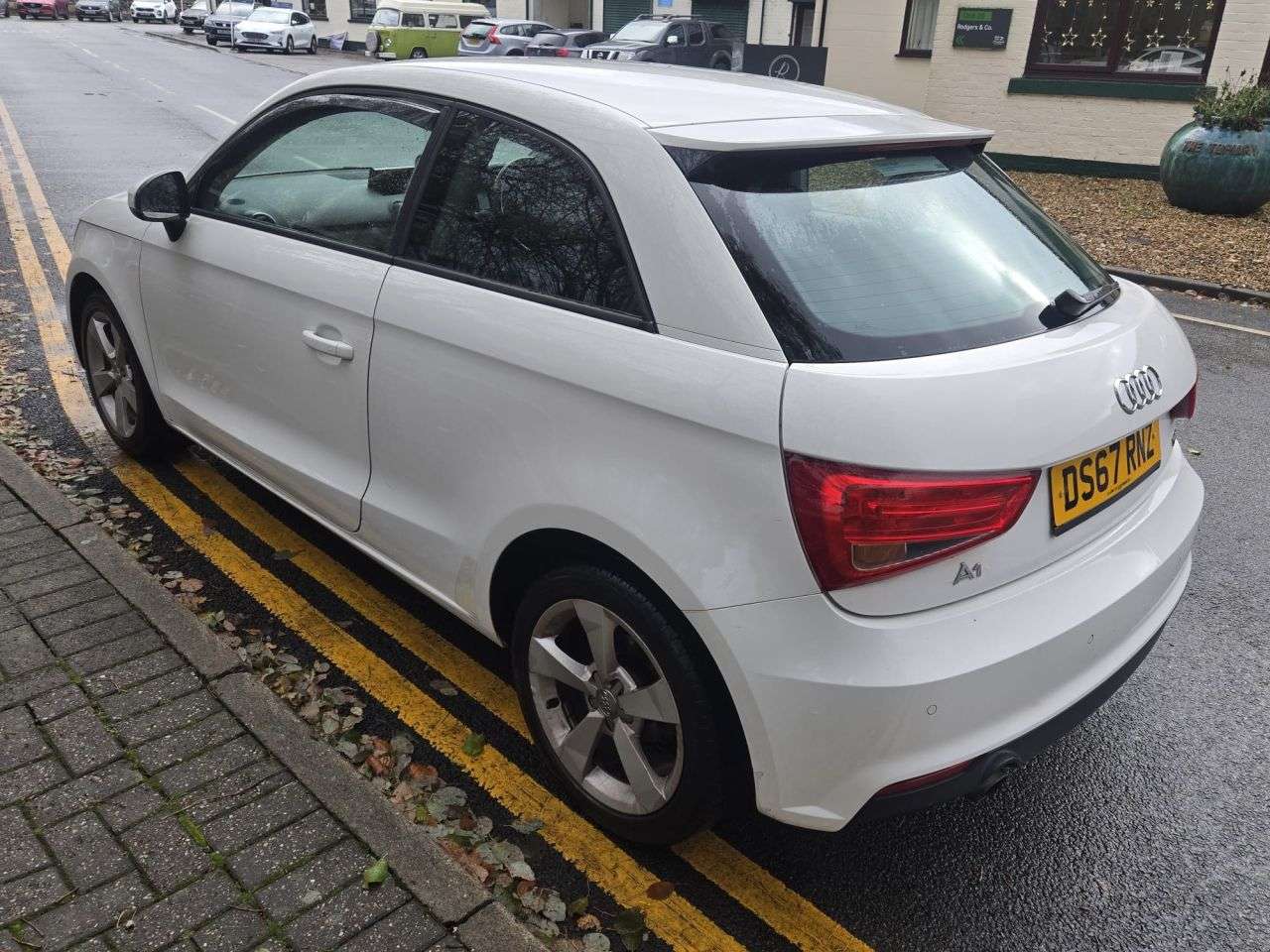 2017 AUDI A1 2017 AUDI A1
