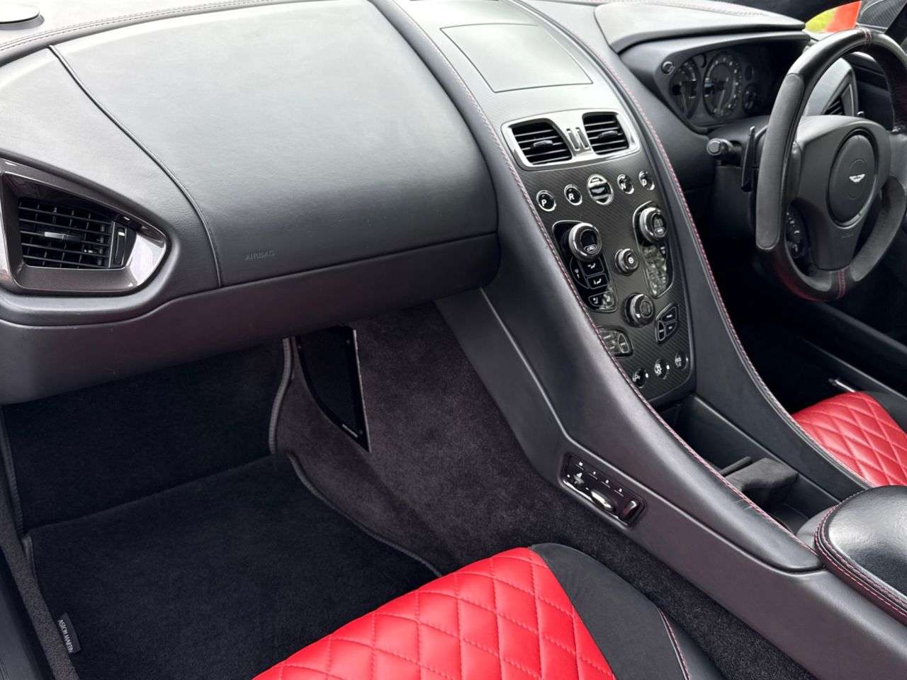 2013 ASTON MARTIN VANQUISH 2013 ASTON MARTIN VANQUISH