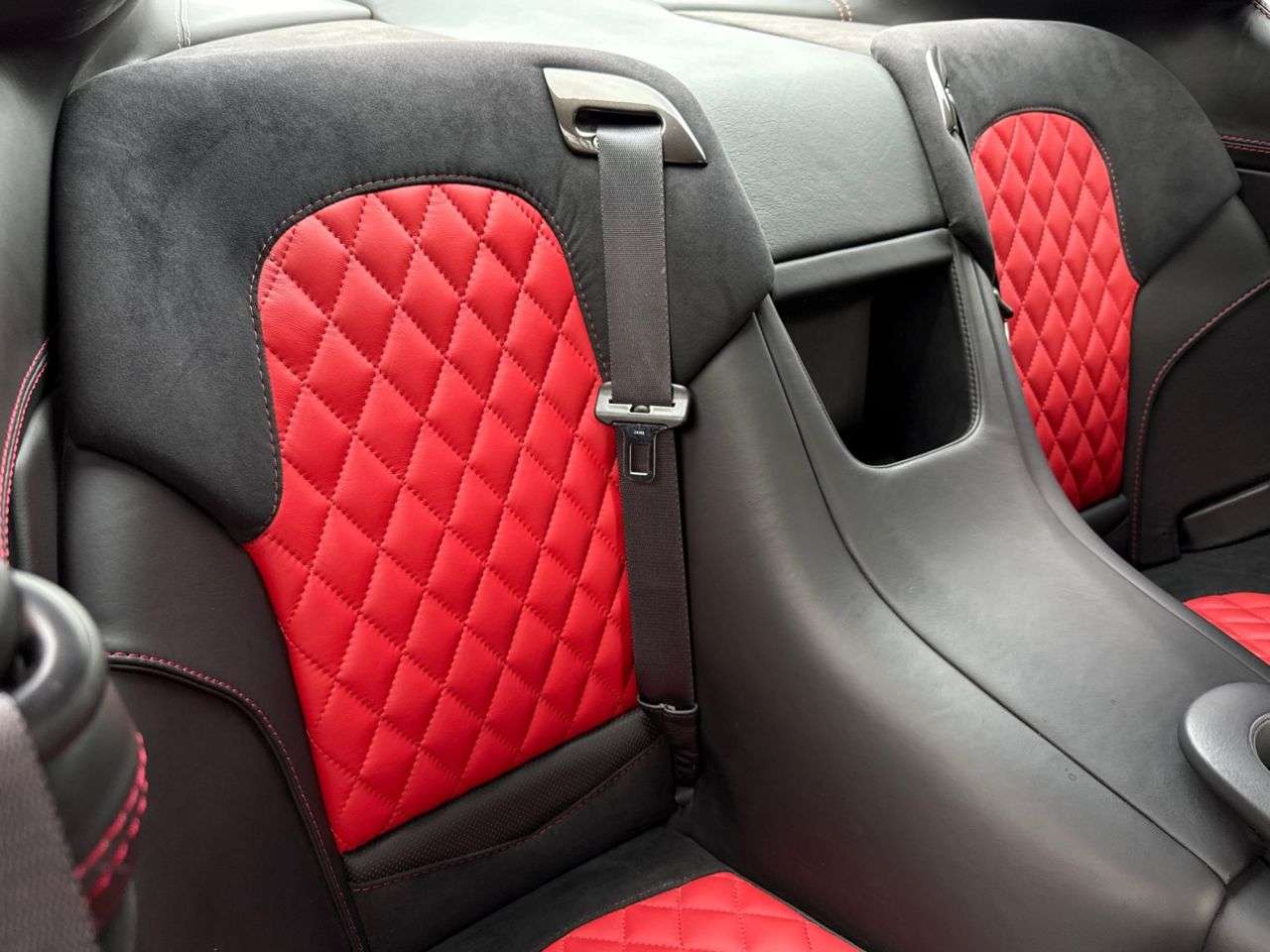 2013 ASTON MARTIN VANQUISH 2013 ASTON MARTIN VANQUISH