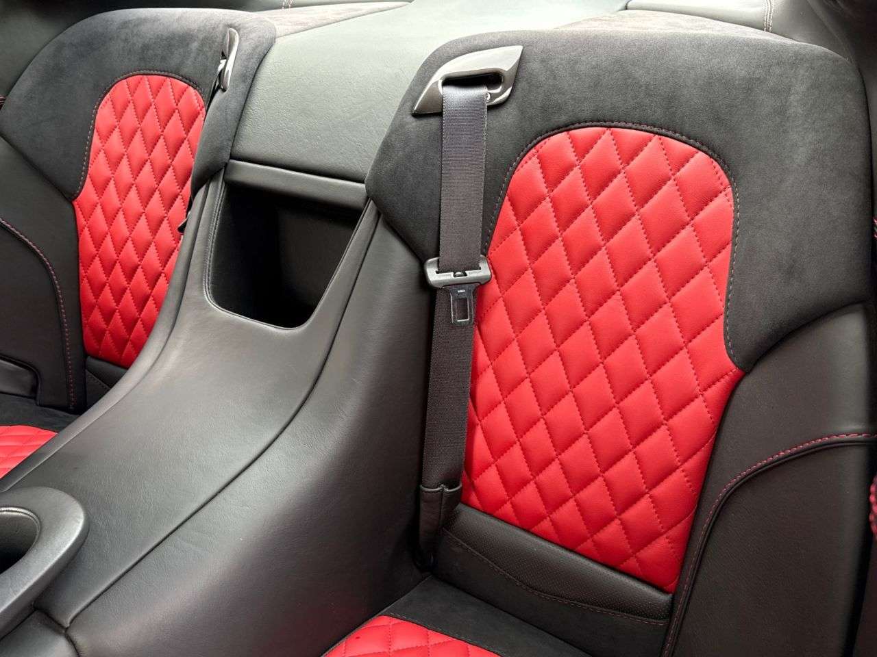 2013 ASTON MARTIN VANQUISH 2013 ASTON MARTIN VANQUISH