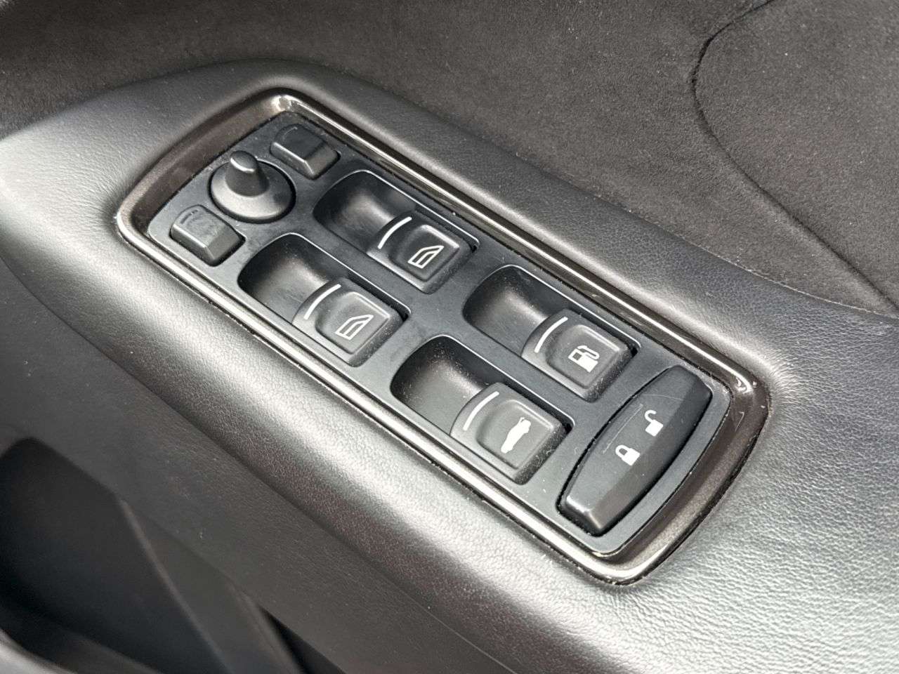 2013 ASTON MARTIN VANQUISH 2013 ASTON MARTIN VANQUISH