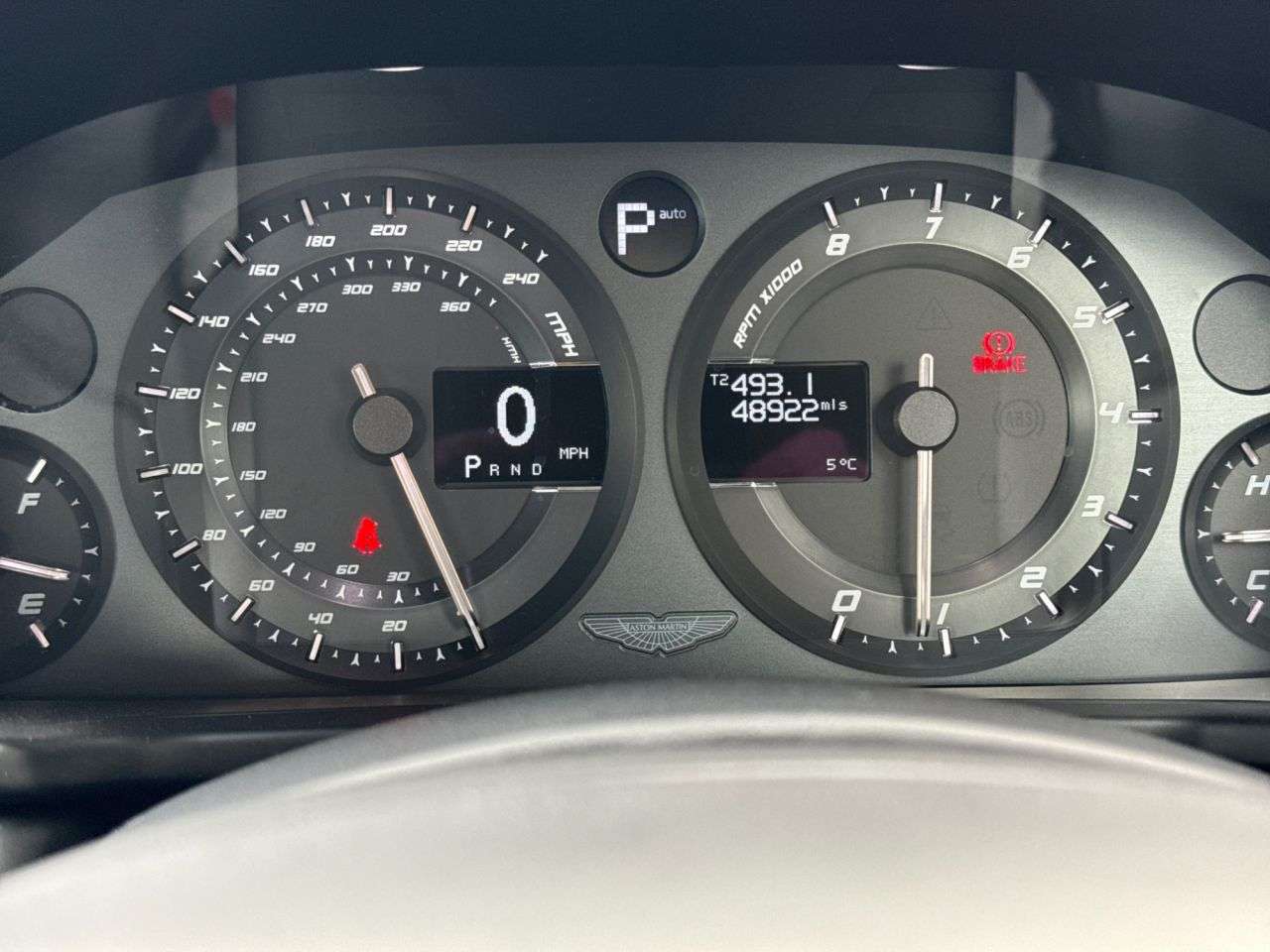 2013 ASTON MARTIN VANQUISH 2013 ASTON MARTIN VANQUISH