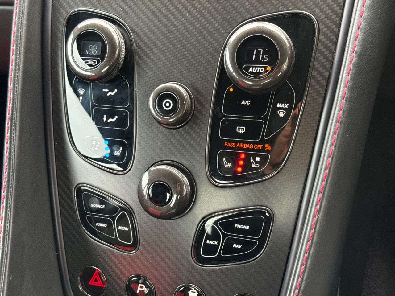 2013 ASTON MARTIN VANQUISH 2013 ASTON MARTIN VANQUISH