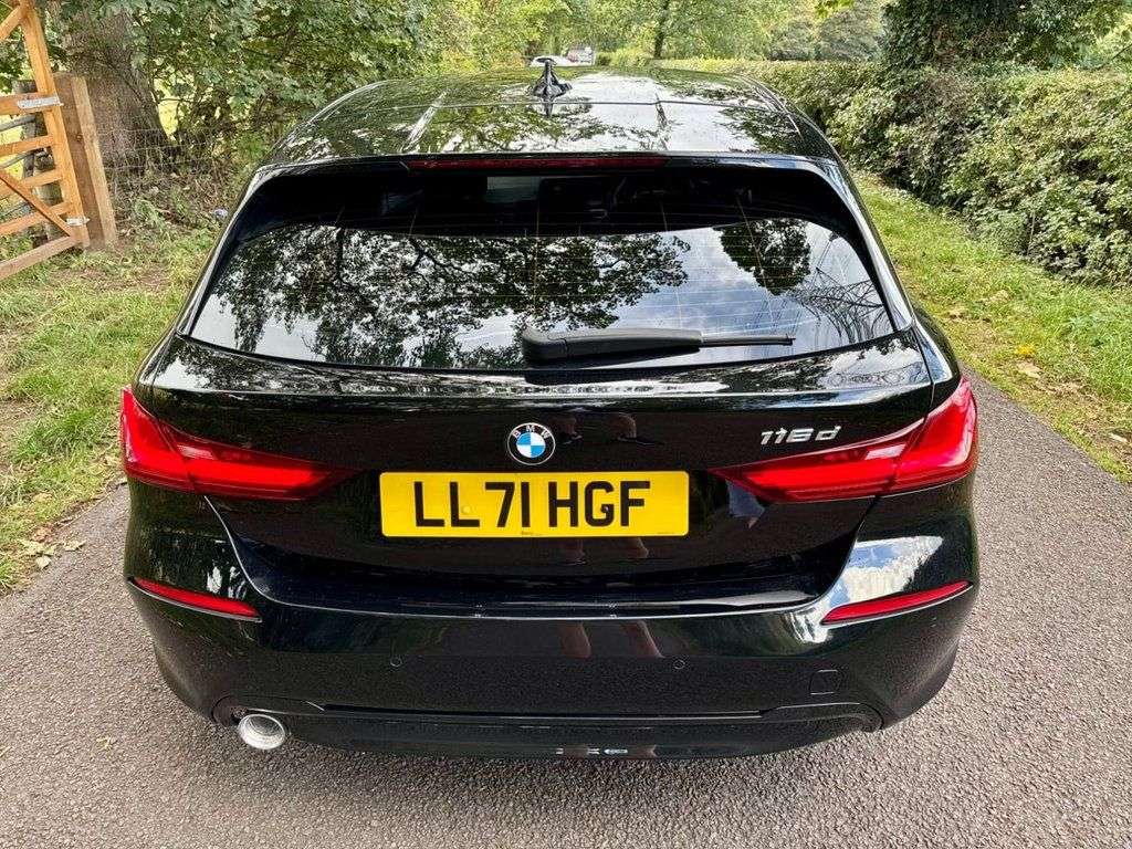 2021 BMW 1 SERIES 2021 BMW 1 SERIES