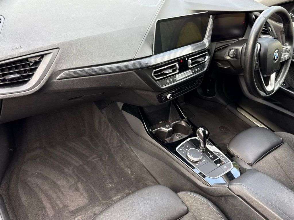 2021 BMW 1 SERIES 2021 BMW 1 SERIES