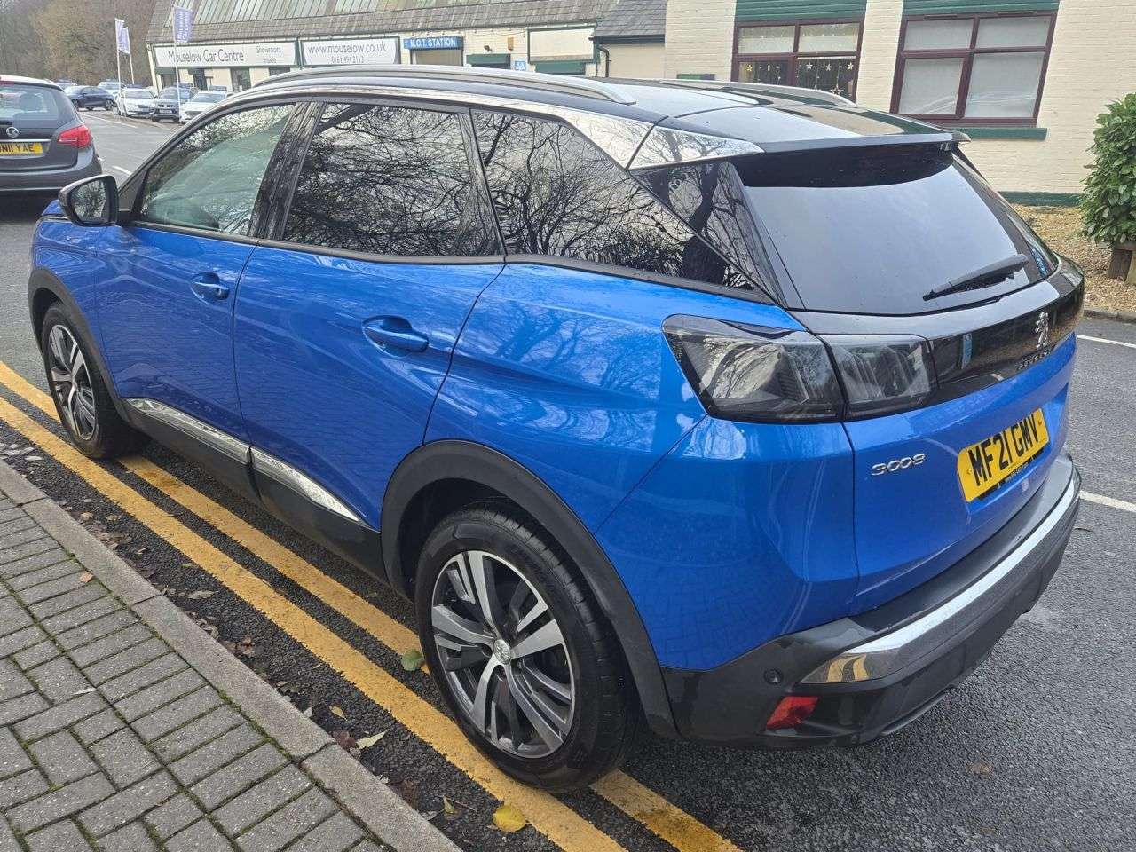 A 2021 PEUGEOT 3008 1.2 PureTech Allure Premium SUV 5dr Petrol EAT Euro 6 (s/s) (130 ps) A 2021 PEUGEOT 3008 1.2 PureTech Allure Premium SUV 5dr Petrol EAT Euro 6 (s/s) (130 ps)