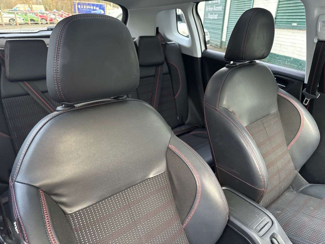 2017 PEUGEOT 2008 2017 PEUGEOT 2008