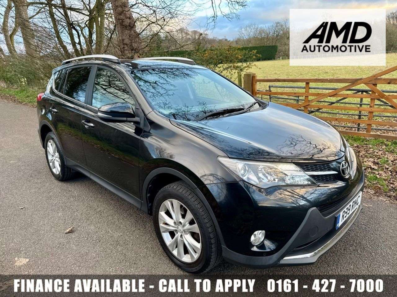A 2014 TOYOTA RAV4 2.2 D-CAT Invincible SUV 5dr Diesel Auto 4WD Euro 5 (150 ps) + SERVICE HIST A 2014 TOYOTA RAV4 2.2 D-CAT Invincible SUV 5dr Diesel Auto 4WD Euro 5 (150 ps) + SERVICE HIST