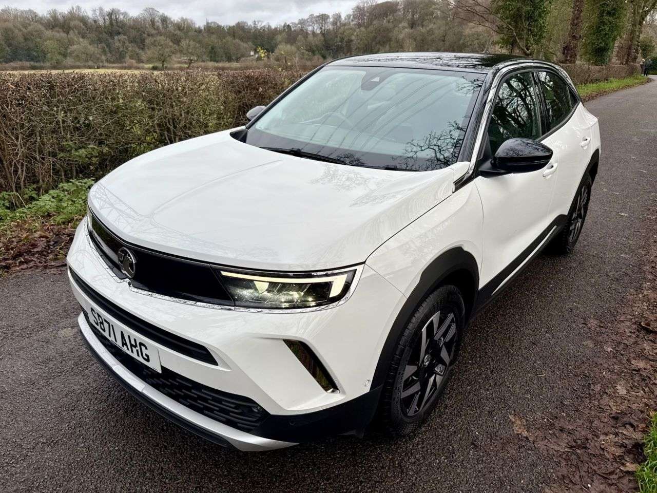 A 2021 VAUXHALL MOKKA 1.2 Turbo Elite Premium SUV 5dr Petrol Manual Euro 6 (s/s) (130 ps) A 2021 VAUXHALL MOKKA 1.2 Turbo Elite Premium SUV 5dr Petrol Manual Euro 6 (s/s) (130 ps)