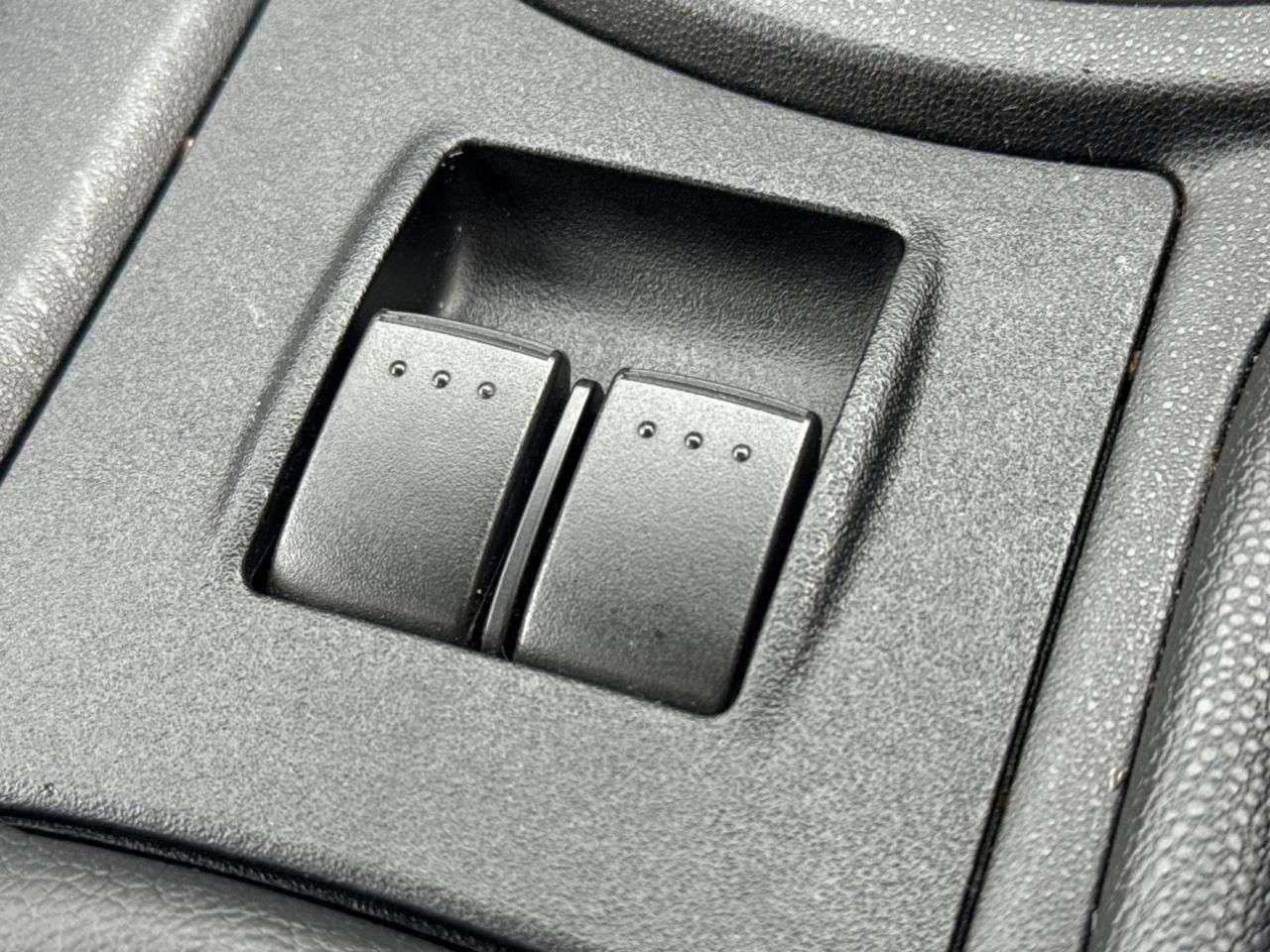 2014 MAZDA MX-5 2014 MAZDA MX-5