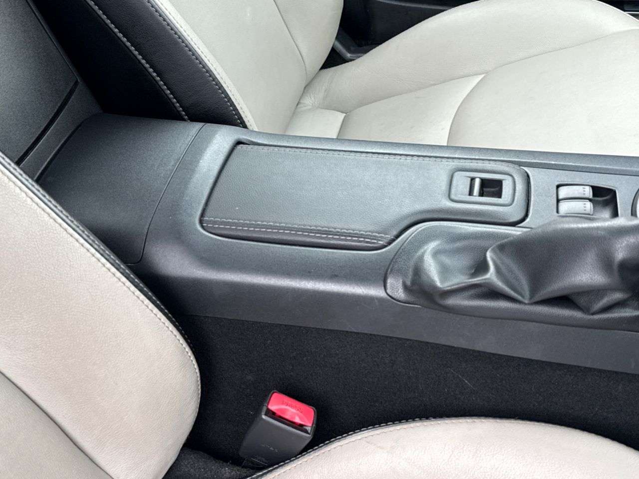 2014 MAZDA MX-5 2014 MAZDA MX-5