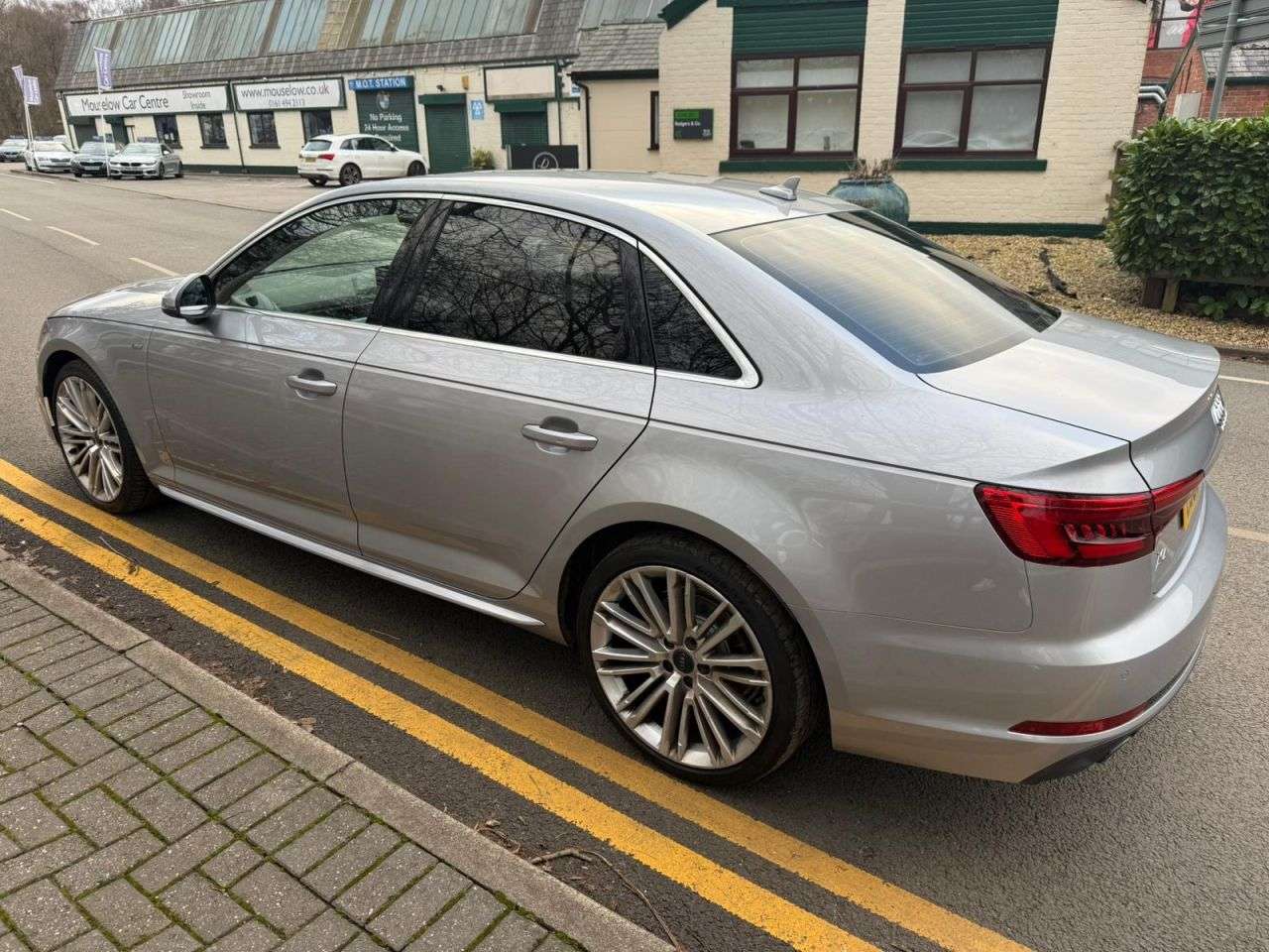 A 2016 AUDI A4 2.0 TDI S line Saloon 4dr Diesel S Tronic Euro 6 (s/s) (150 ps) A 2016 AUDI A4 2.0 TDI S line Saloon 4dr Diesel S Tronic Euro 6 (s/s) (150 ps)