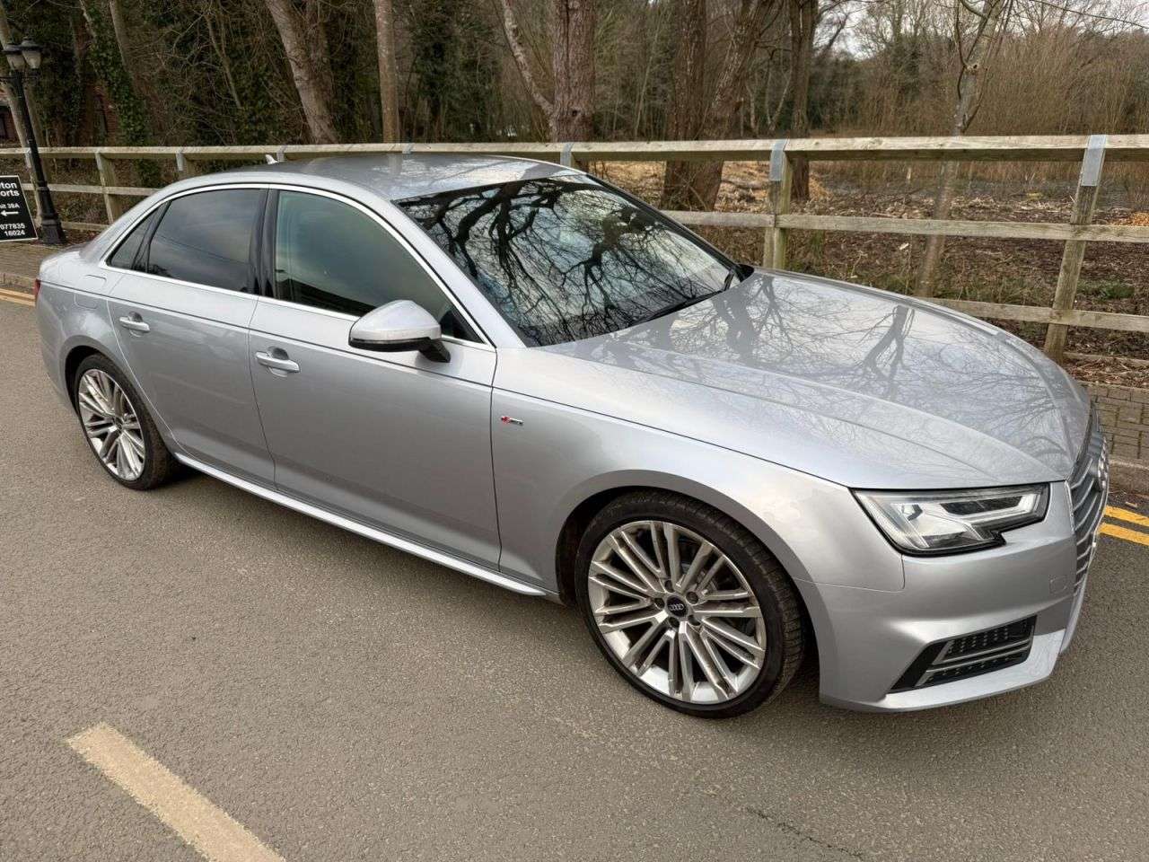 A 2016 AUDI A4 2.0 TDI S line Saloon 4dr Diesel S Tronic Euro 6 (s/s) (150 ps) A 2016 AUDI A4 2.0 TDI S line Saloon 4dr Diesel S Tronic Euro 6 (s/s) (150 ps)