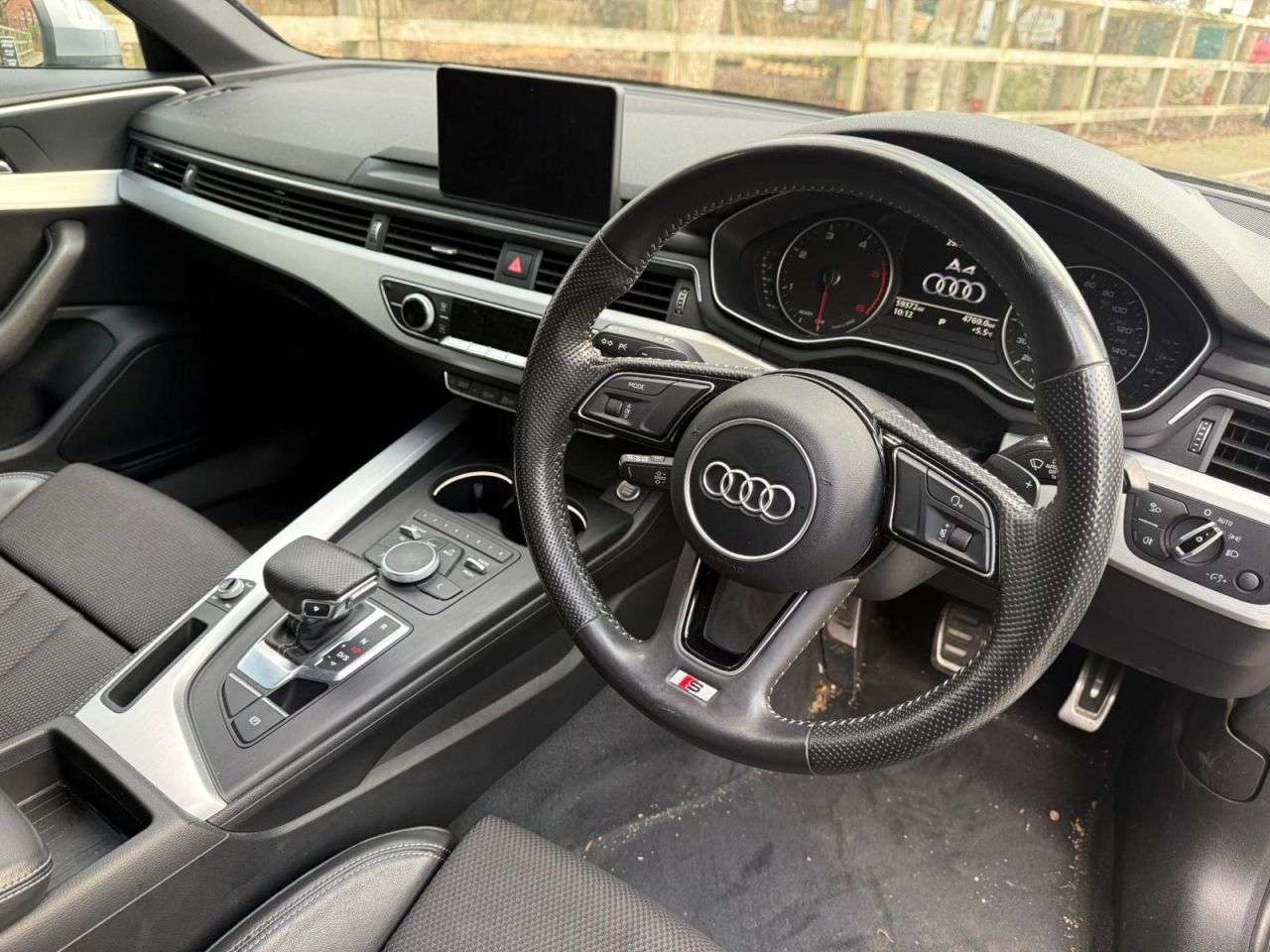 2016 AUDI A4 2016 AUDI A4